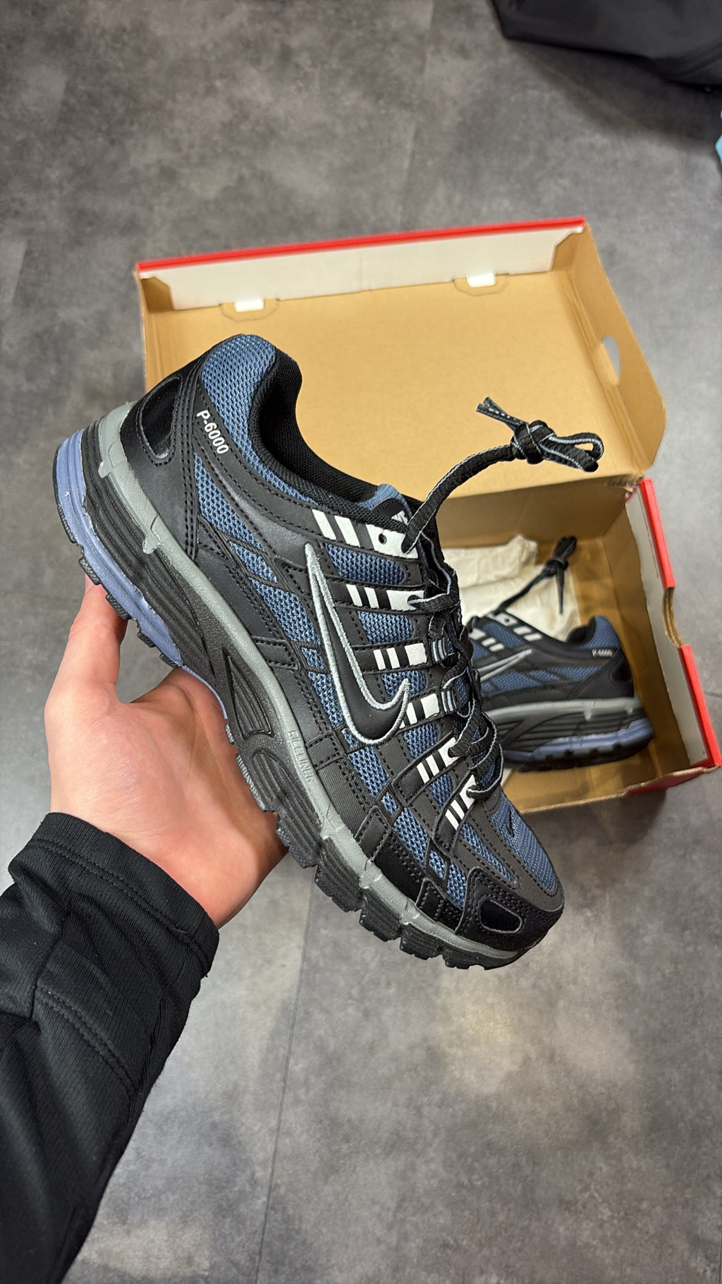 Nike p6000- diffused blue