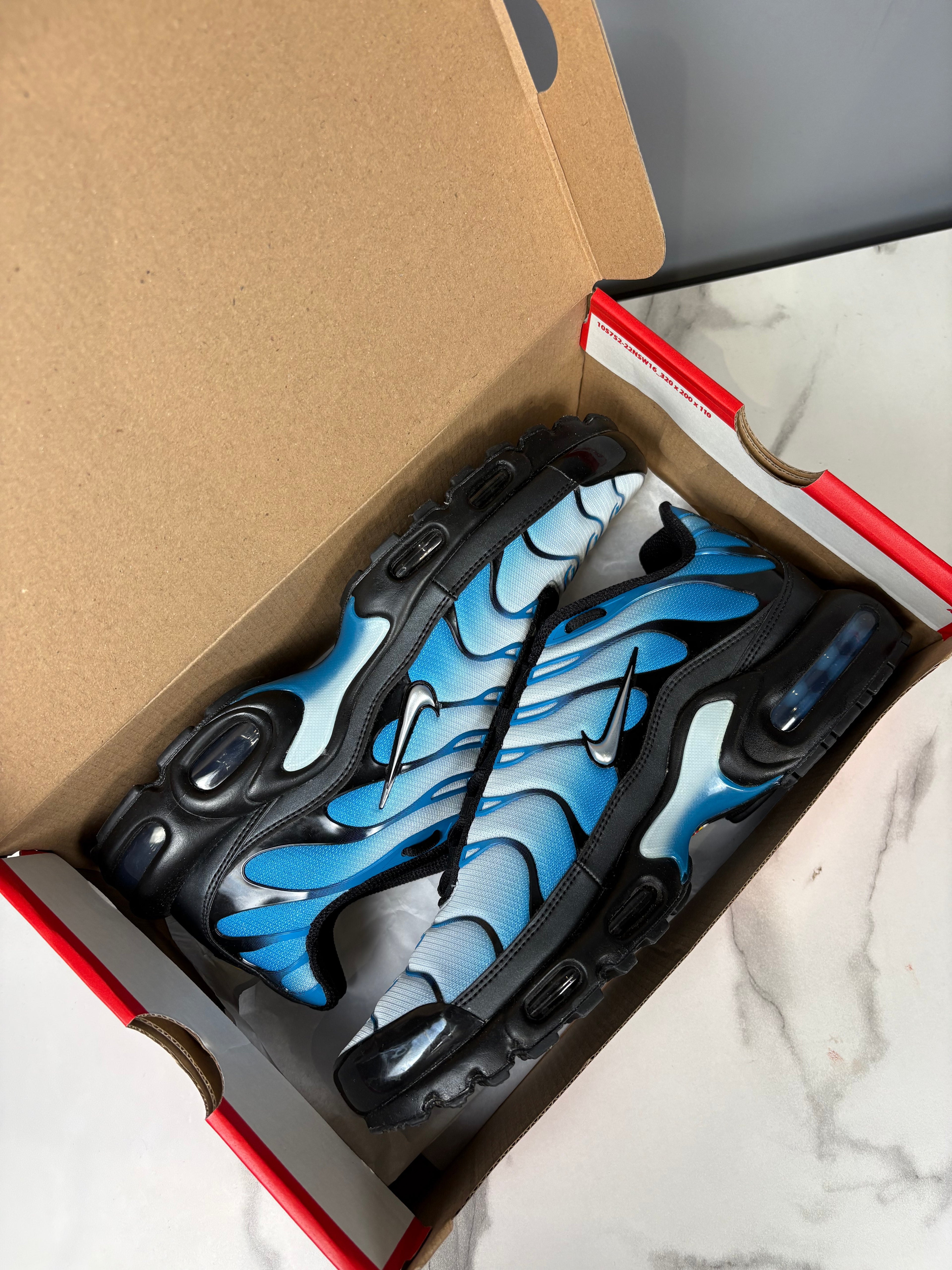 Neptune blue tns