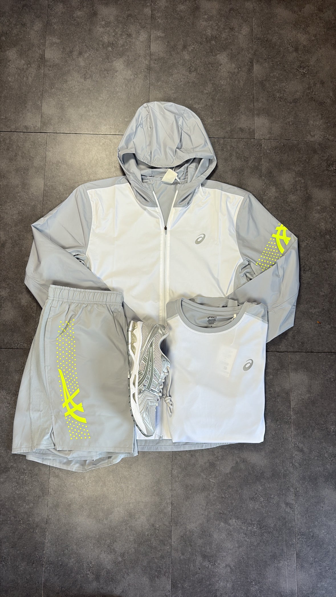 ASICS icon short set "white/Neon"