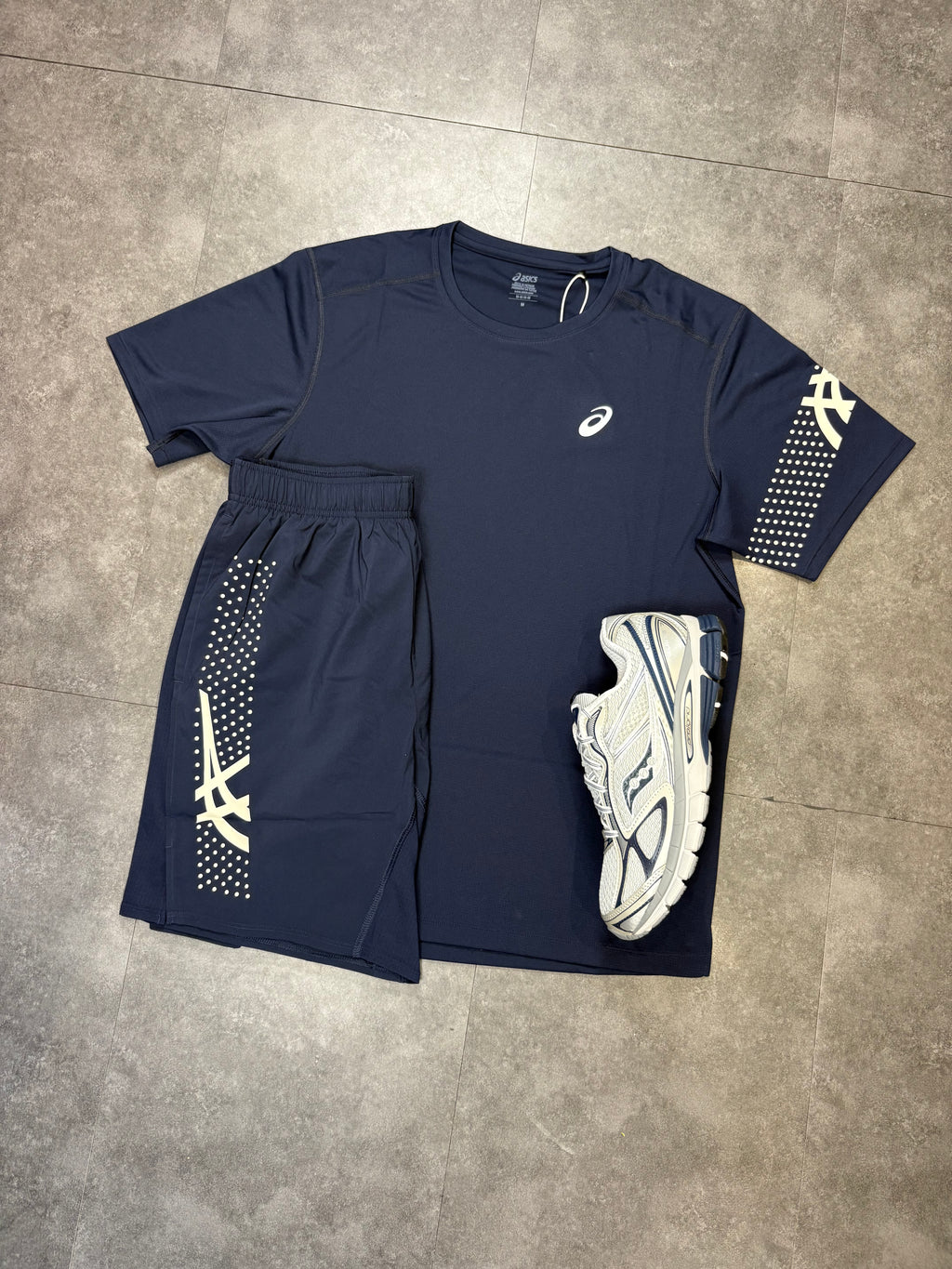ASICS icon short set "Navy/Cream"