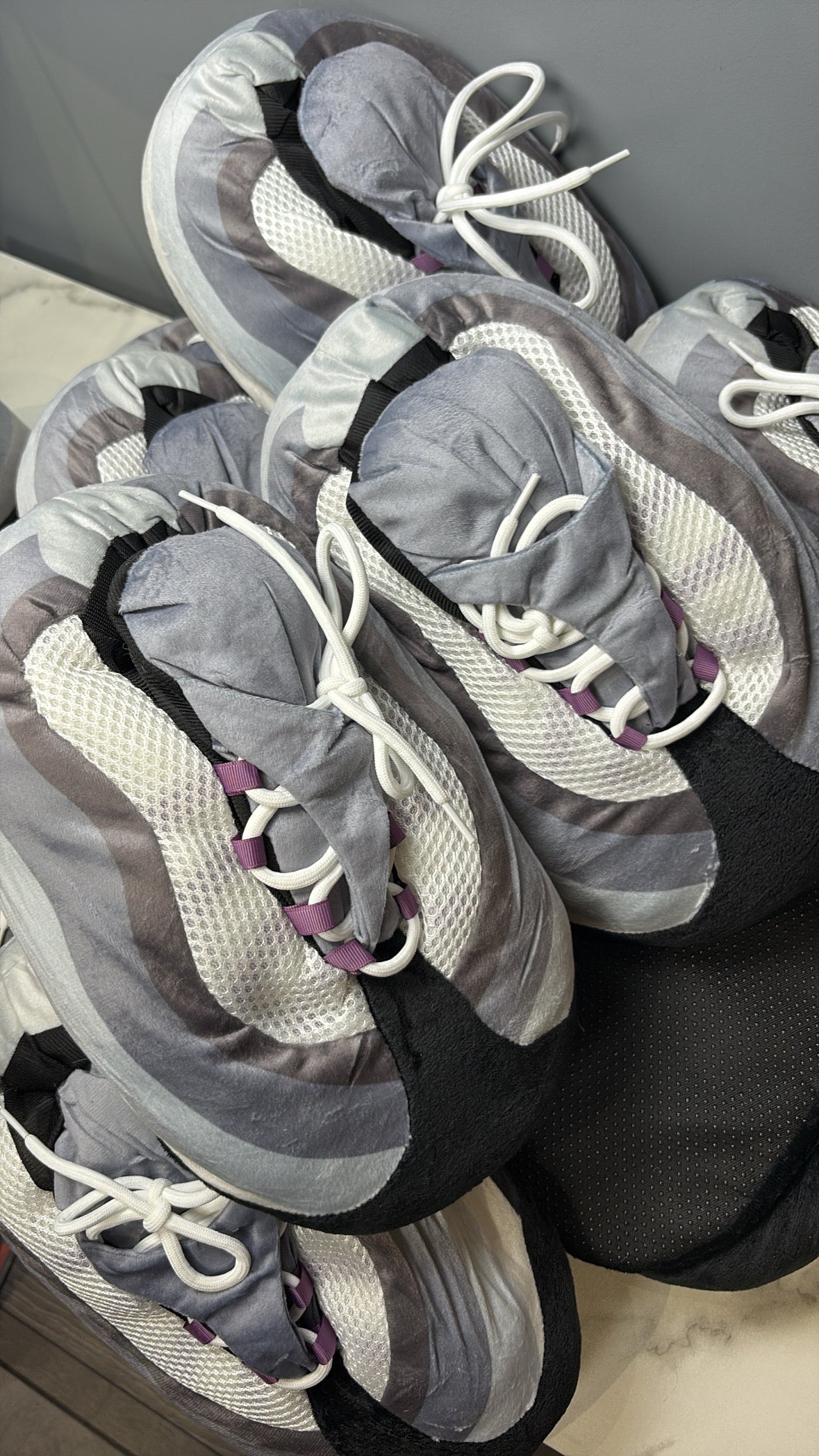 Grape 95s slippers