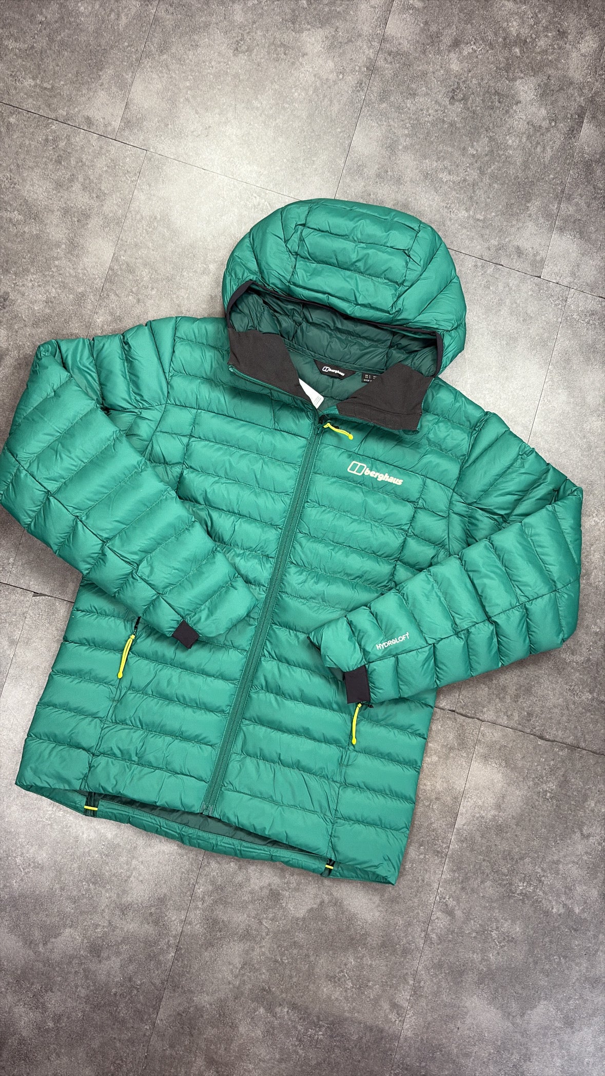 Berghaus puffer jacket "dark green"