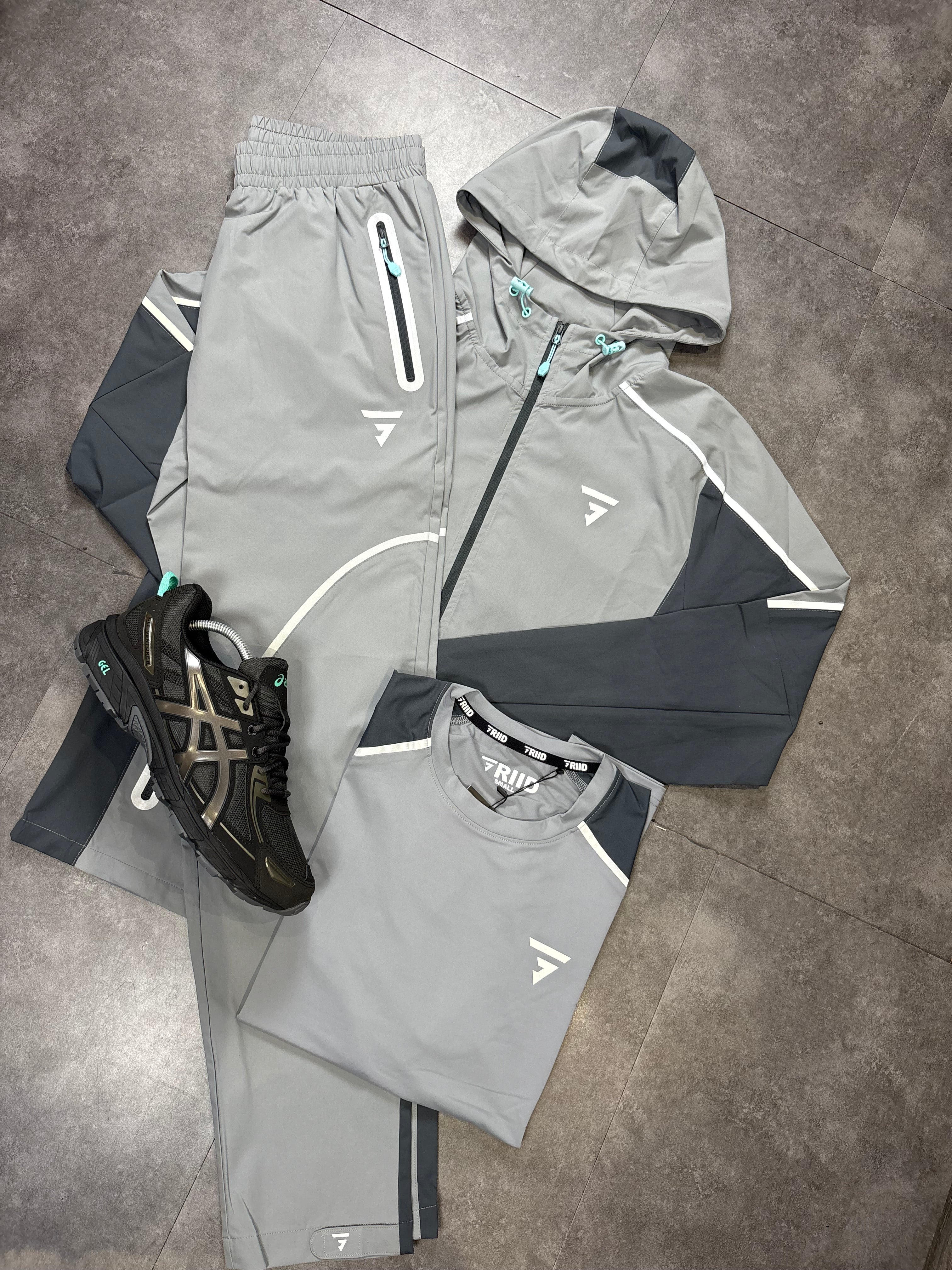 Griid Reflective tracksuit set "light grey/Aqua"