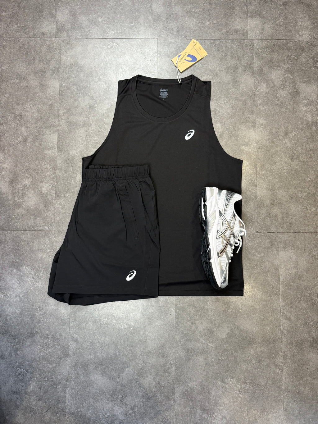 ASICS vest set "Black"