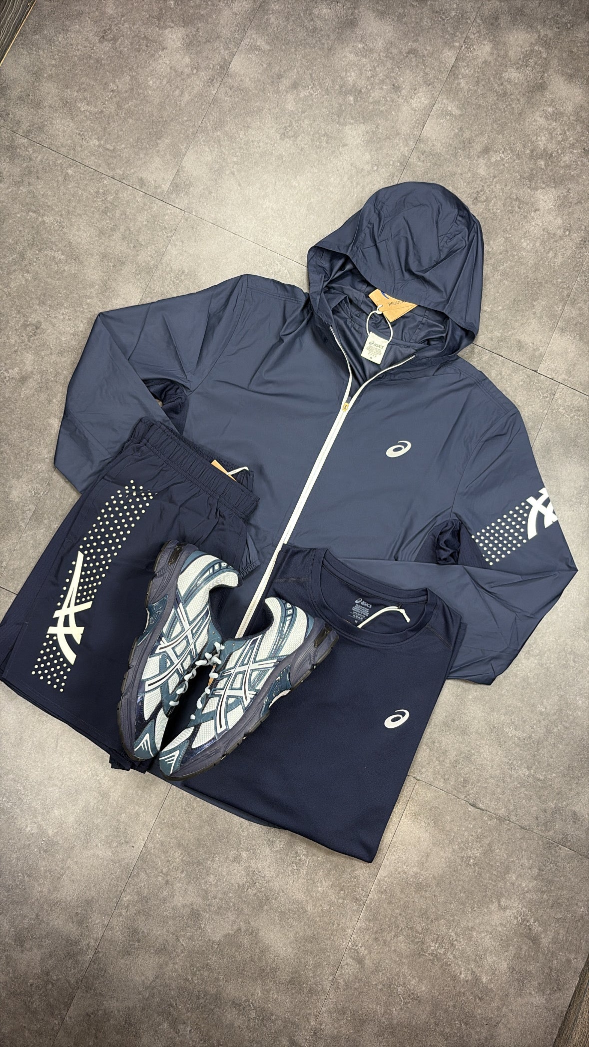 ASICS icon short set