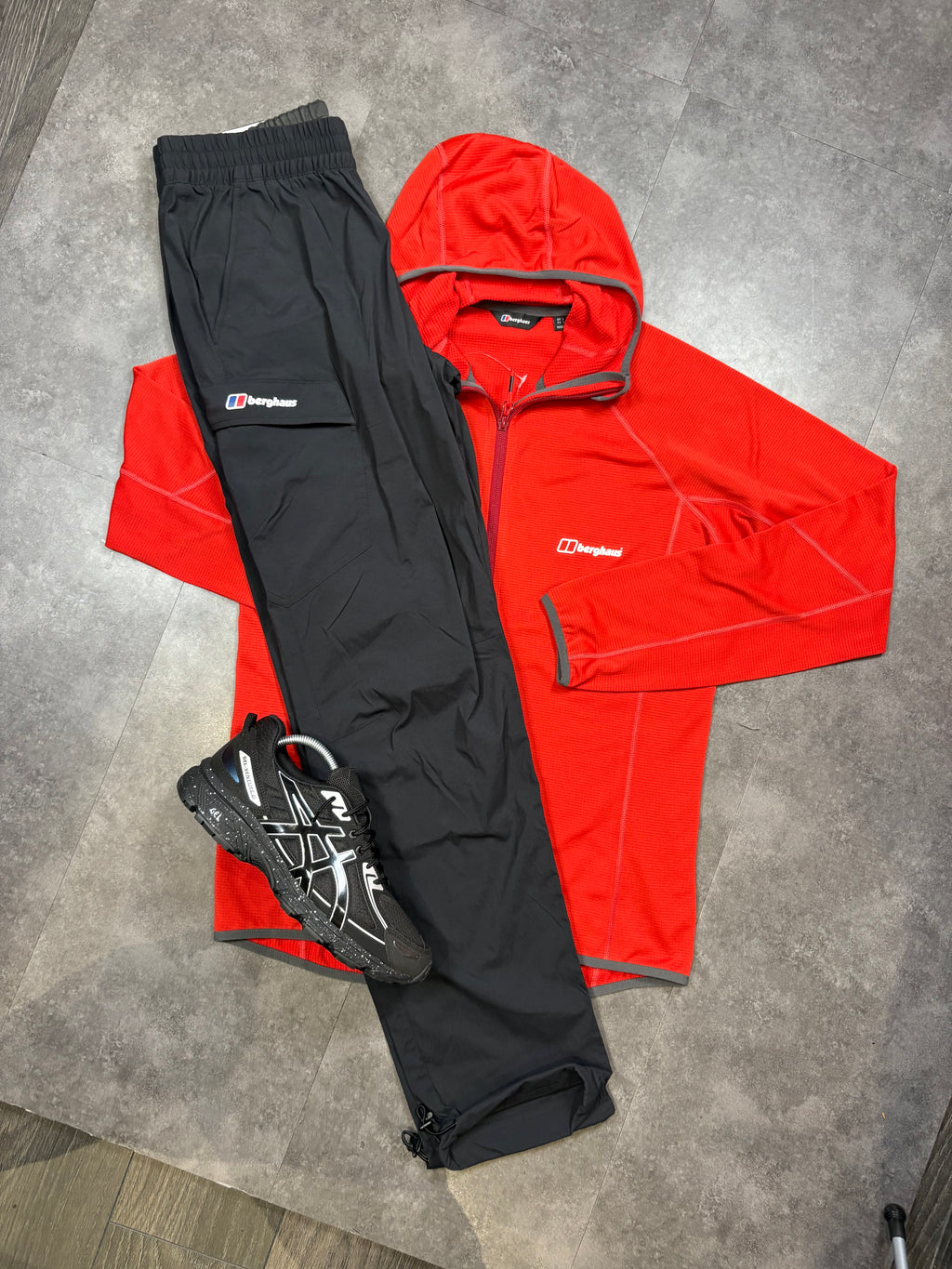 Red berghaus fleece set