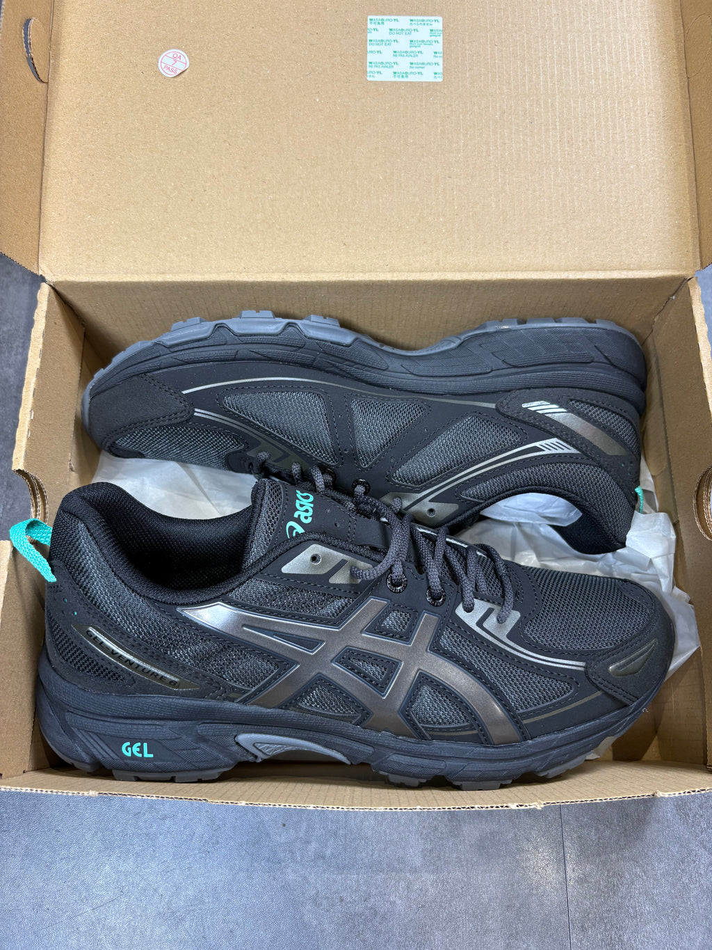 Gel venture 6 asics- graphite grey
