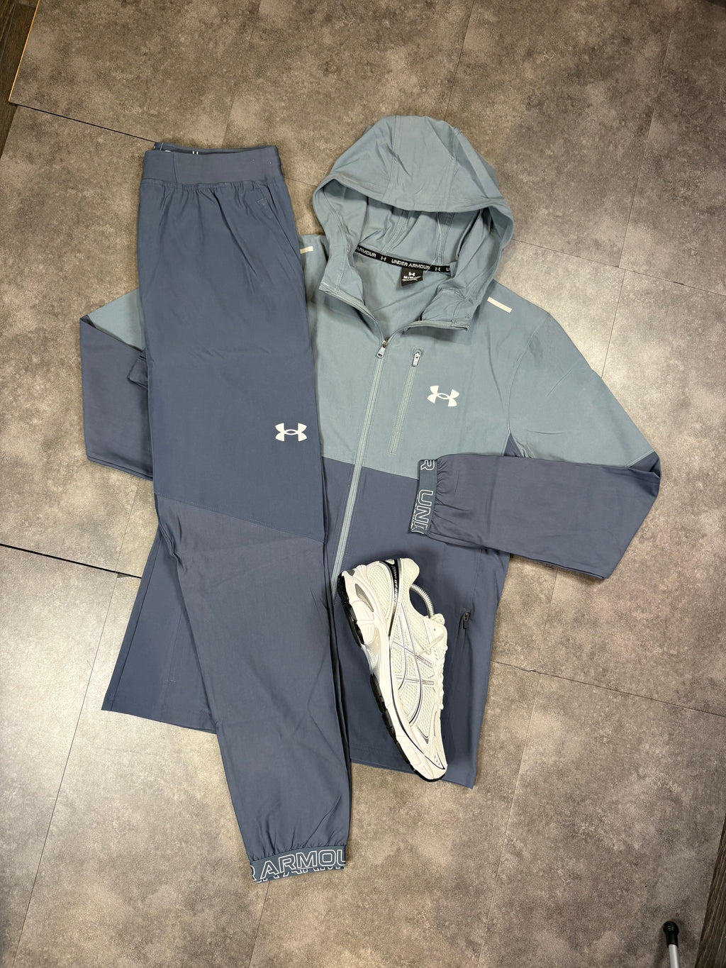 Mens woven under armour set-steel blue