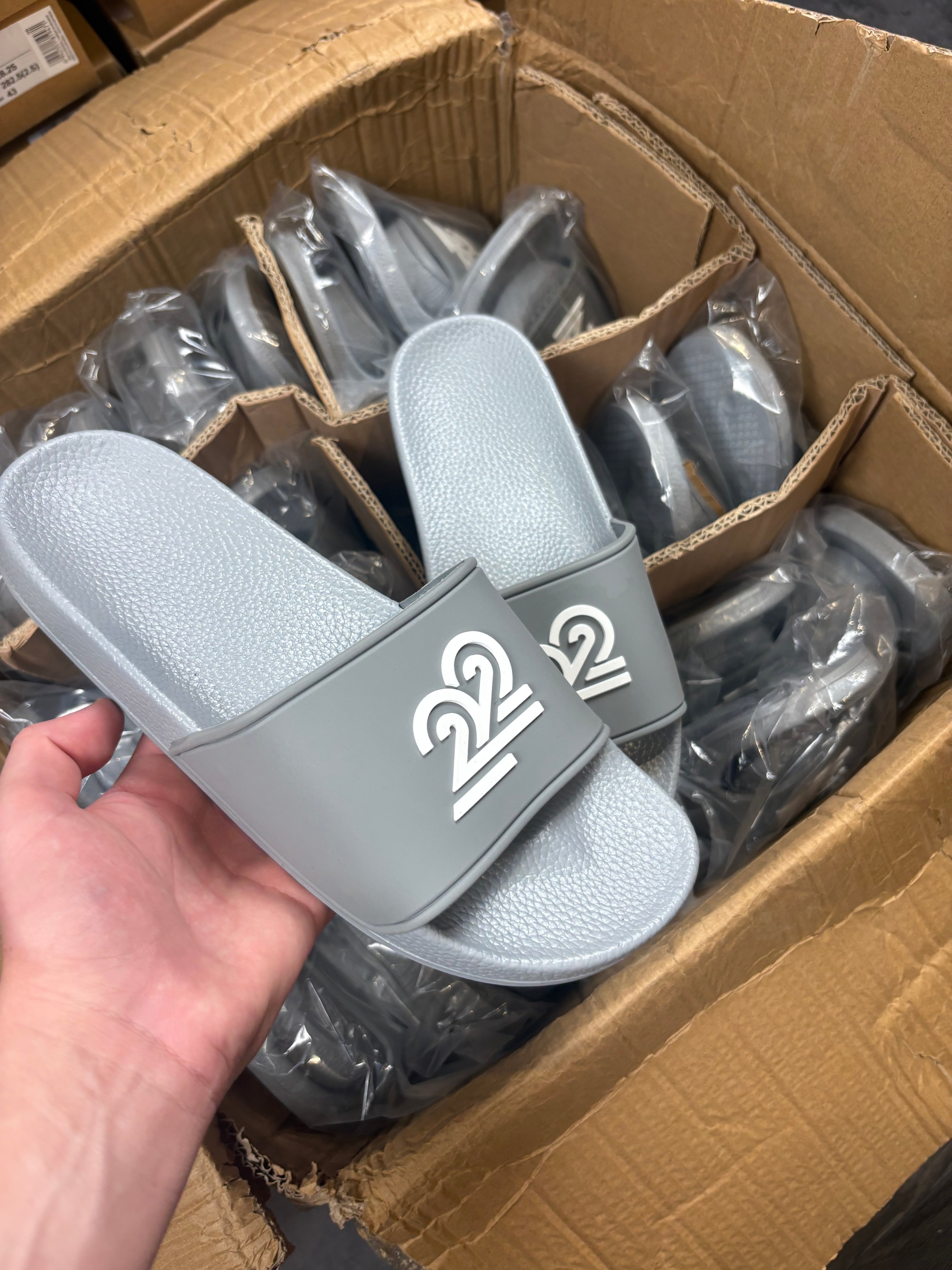 22Union sliders "Moon Grey"