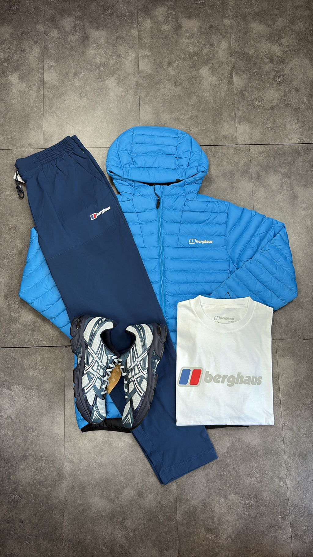 Berghaus puffer tracksuit "sky blue/navy"
