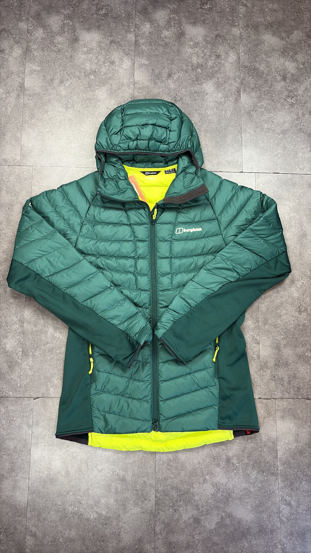 Berghaus hybrid jacket "Green/neon"