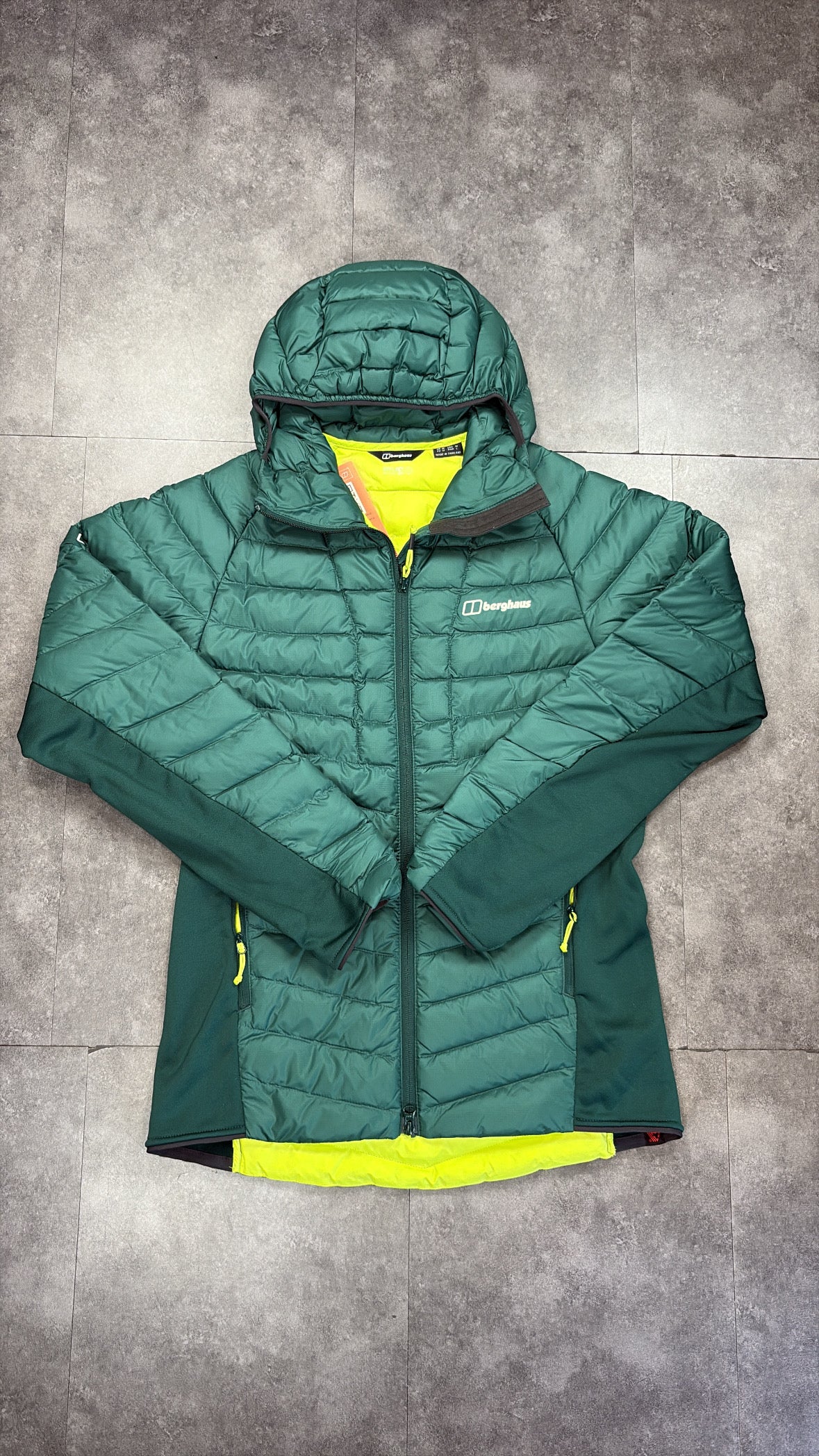 Berghaus hybrid jacket "Green/neon"