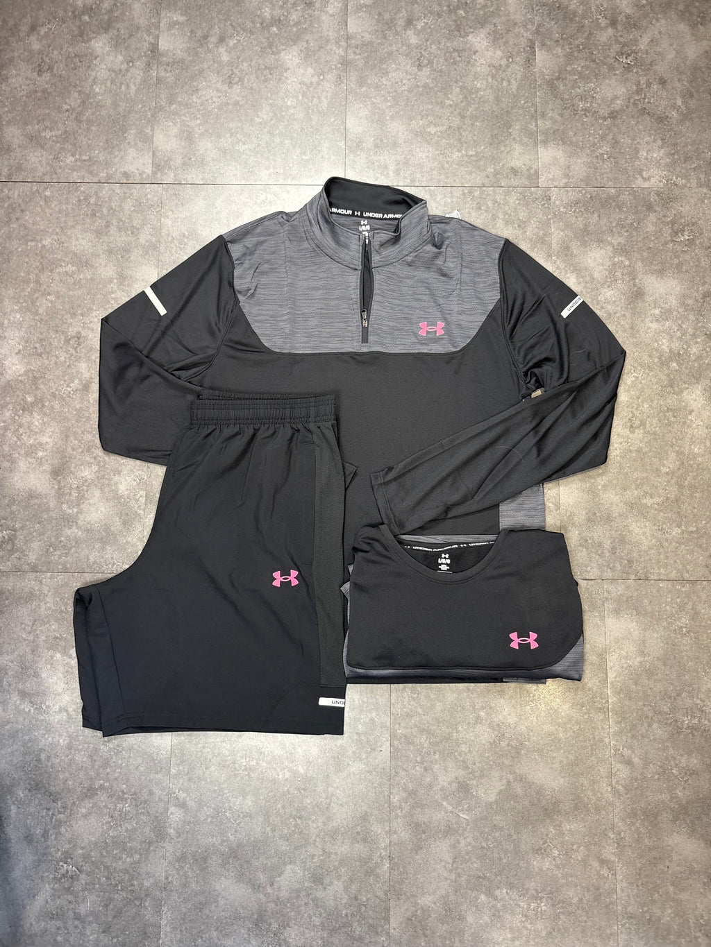 Under armour short set "pink/black"