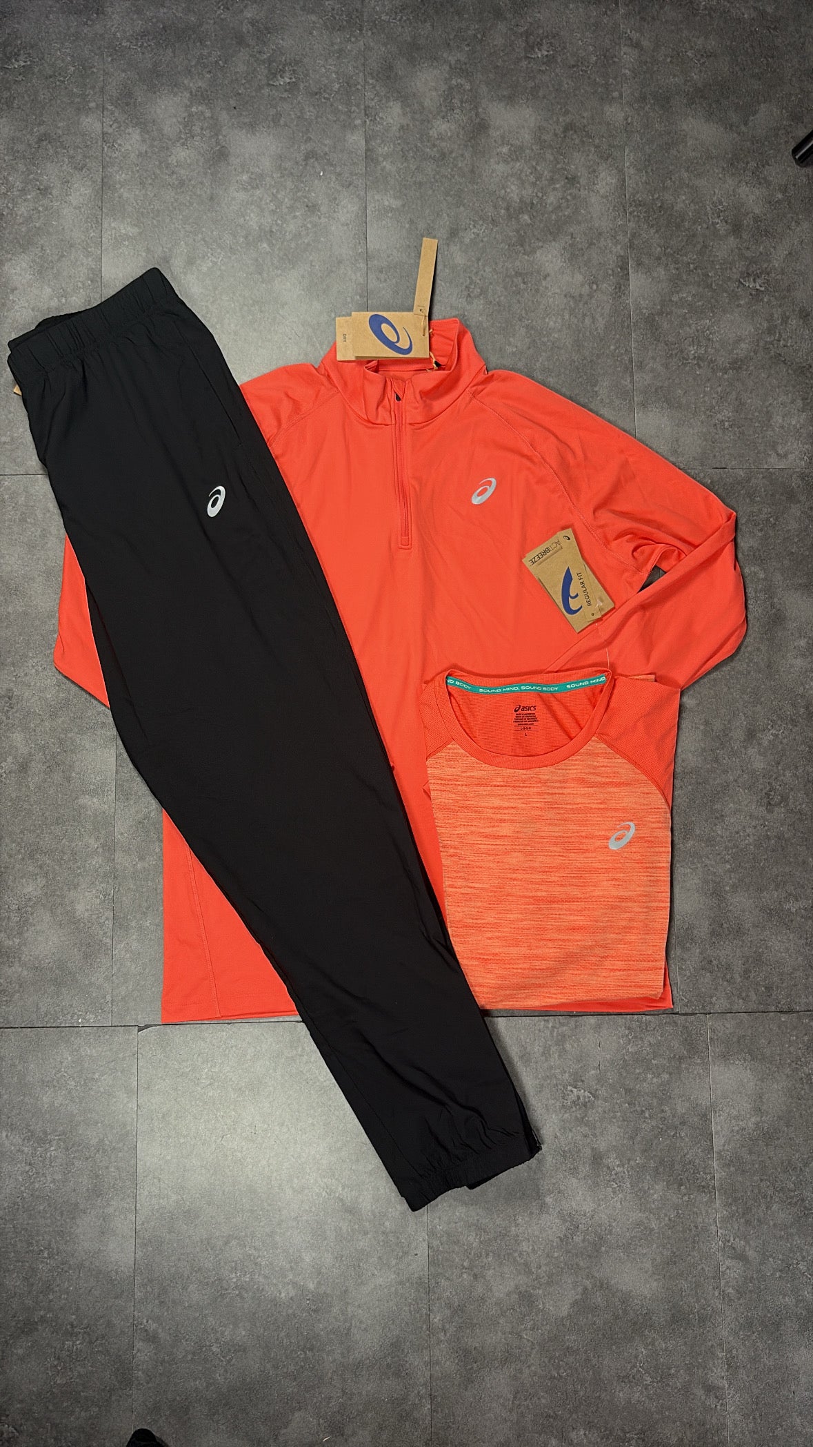 ASICS tracksuit "coral"