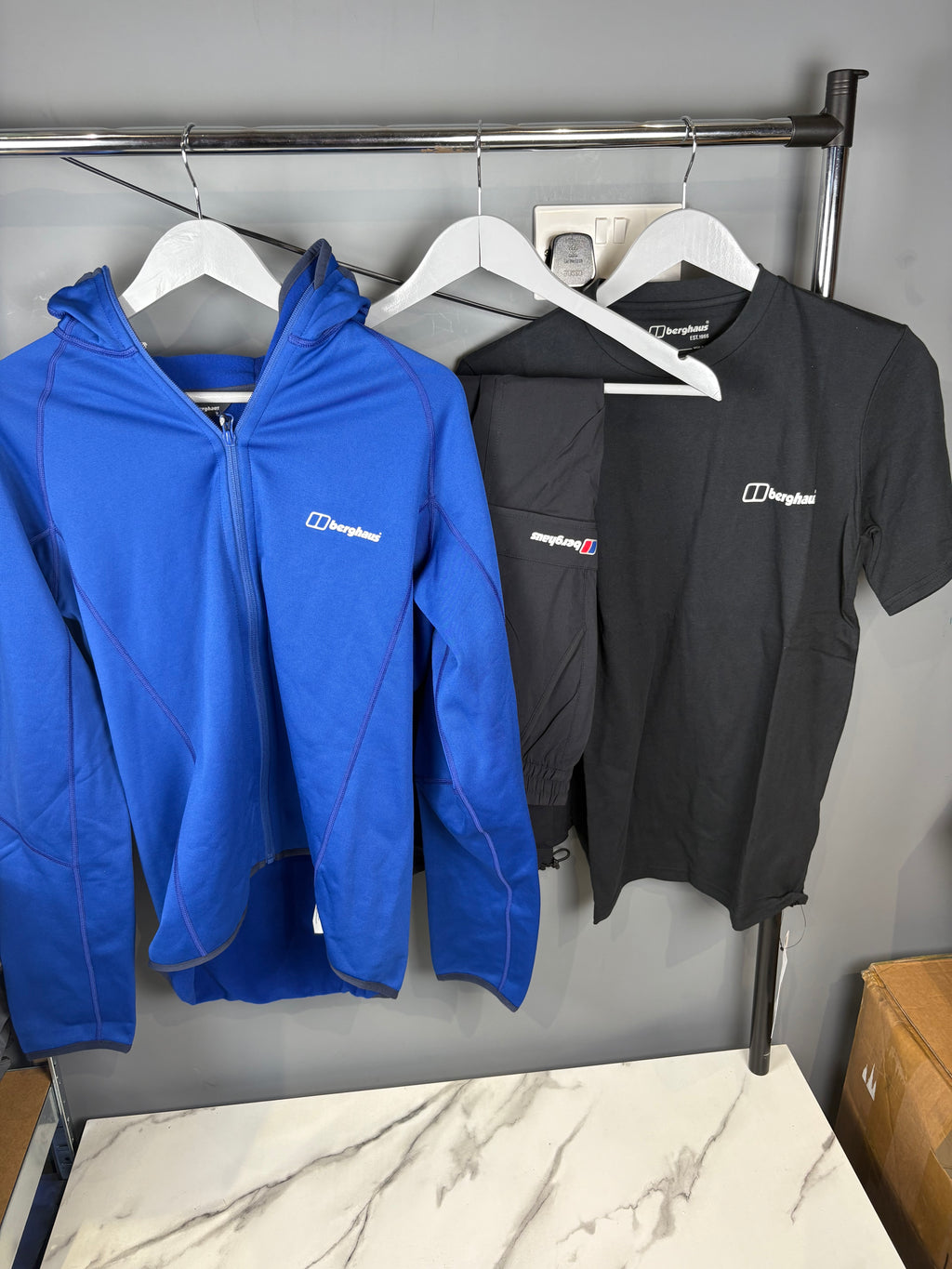 Mens blue berghaus fleece set