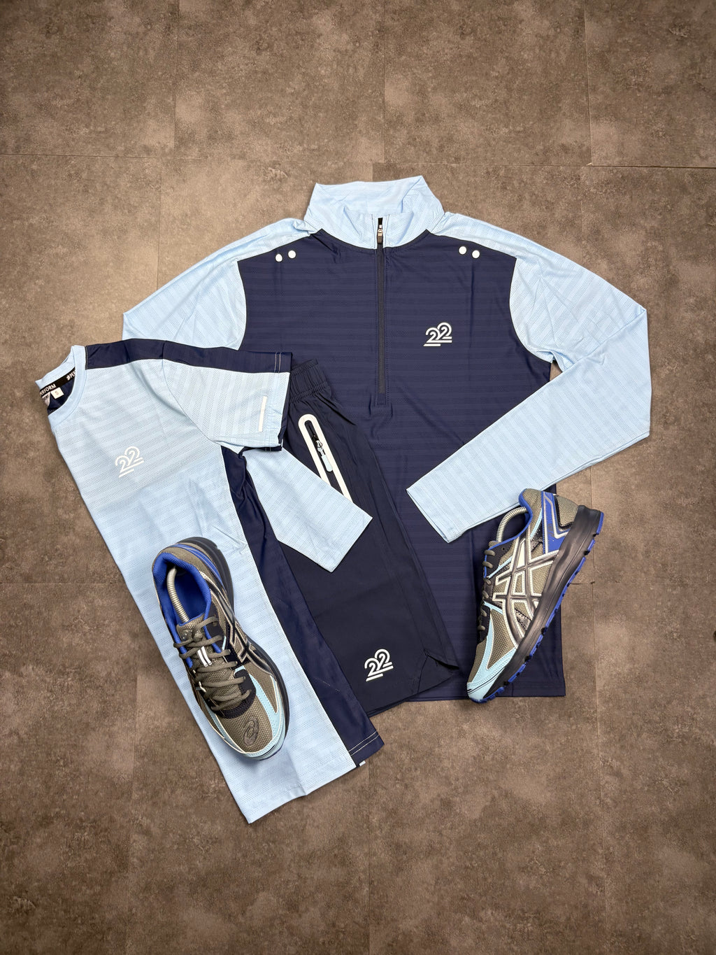 Mens 22 Perform Drive 1/4 zip sky blue set