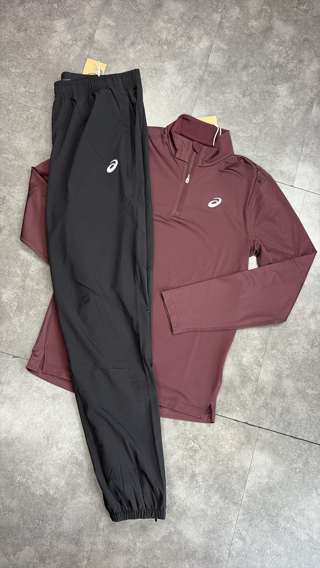 ASICS tracksuit "maroon/black"