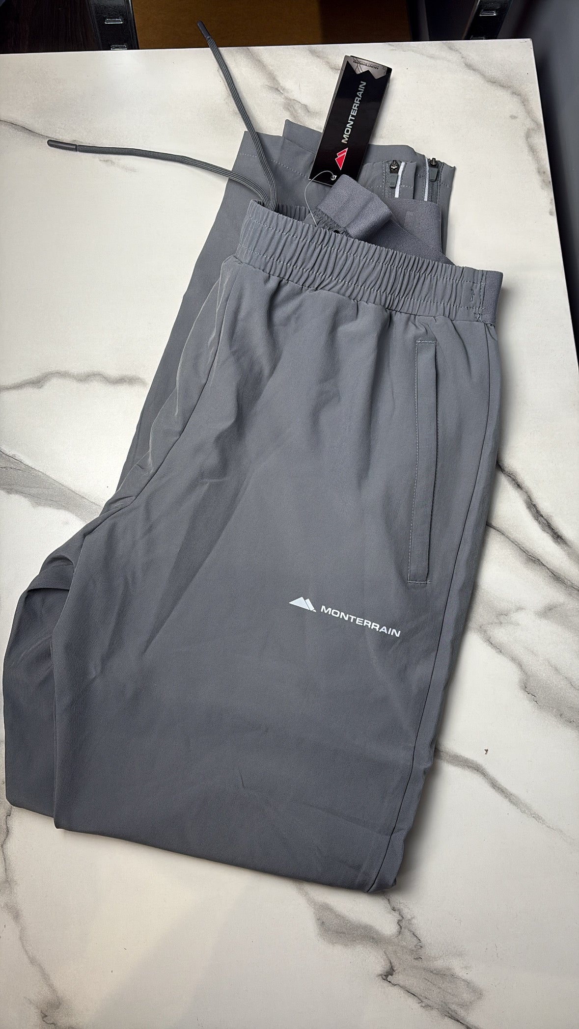 Grey monterrain pants