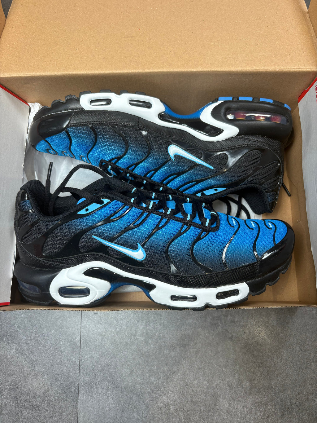 Mens nike tns- black Aquarius blue