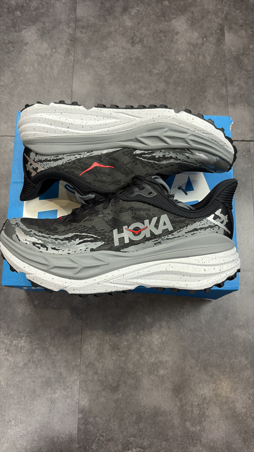 Hoka Stinson 7 trainer "black/red"