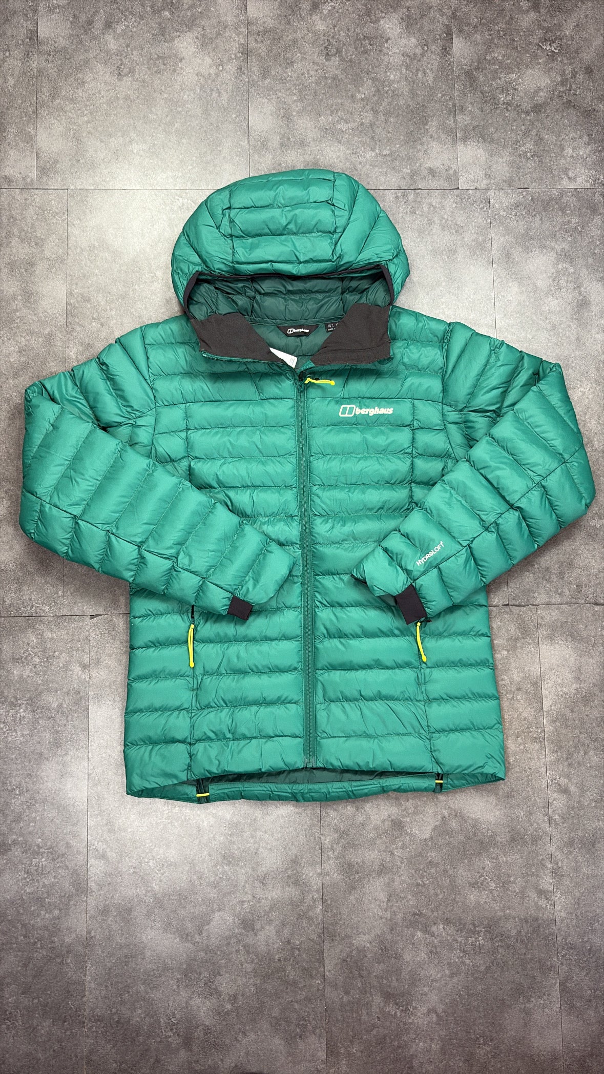 Berghaus puffer jacket "dark green"