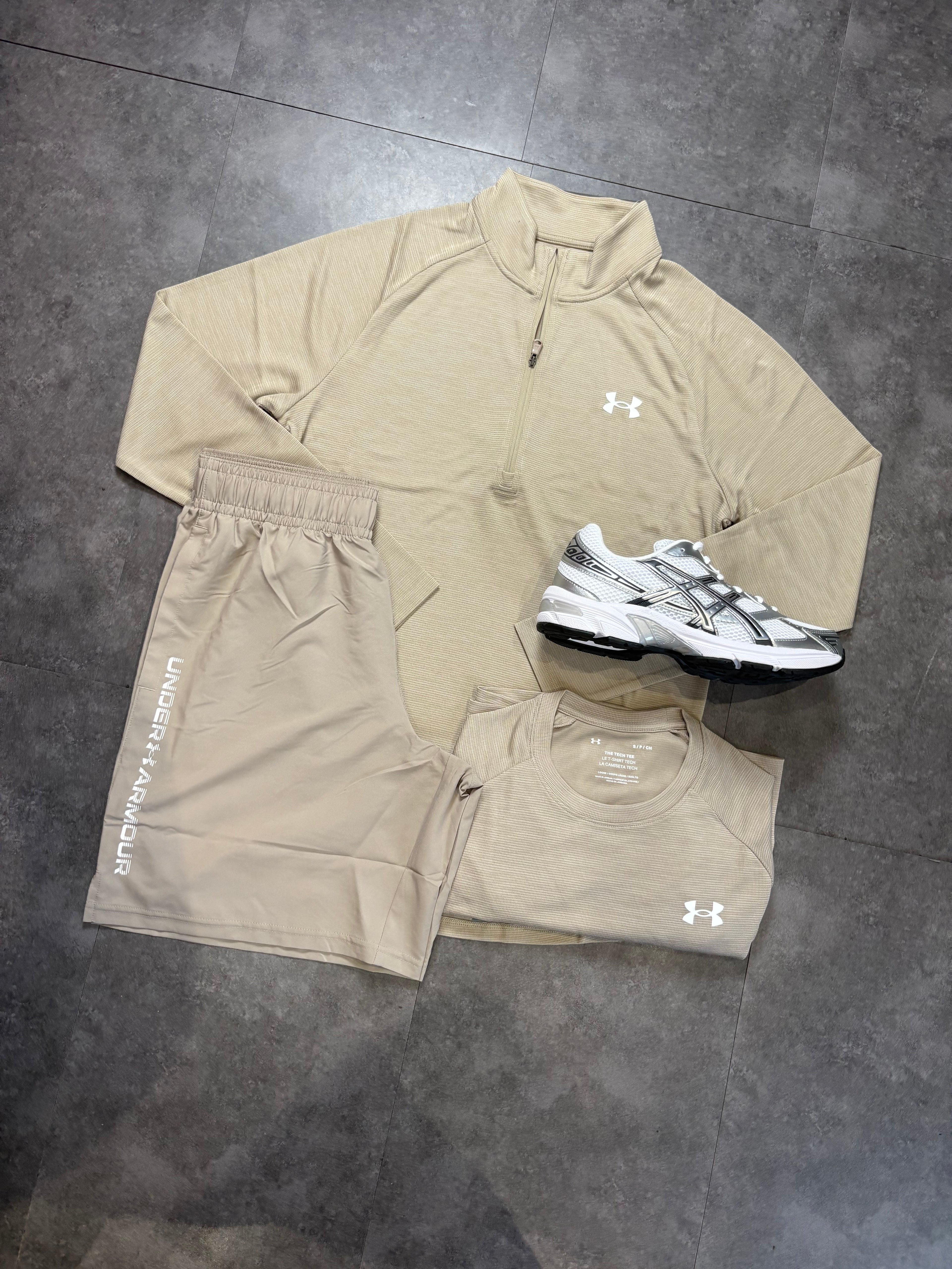 Under Armour short set "Beige"