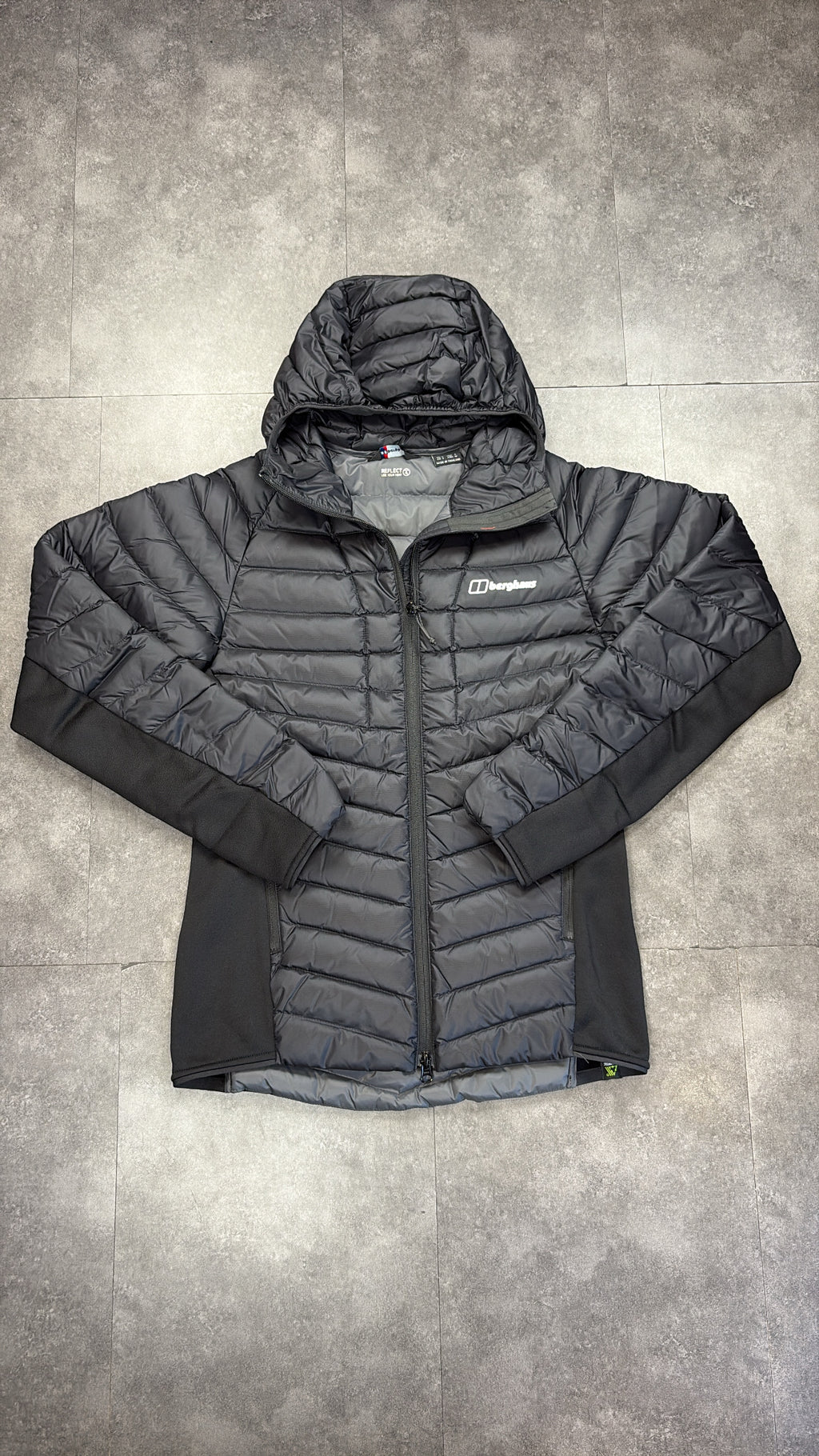 Berghaus hybrid jacket "black"