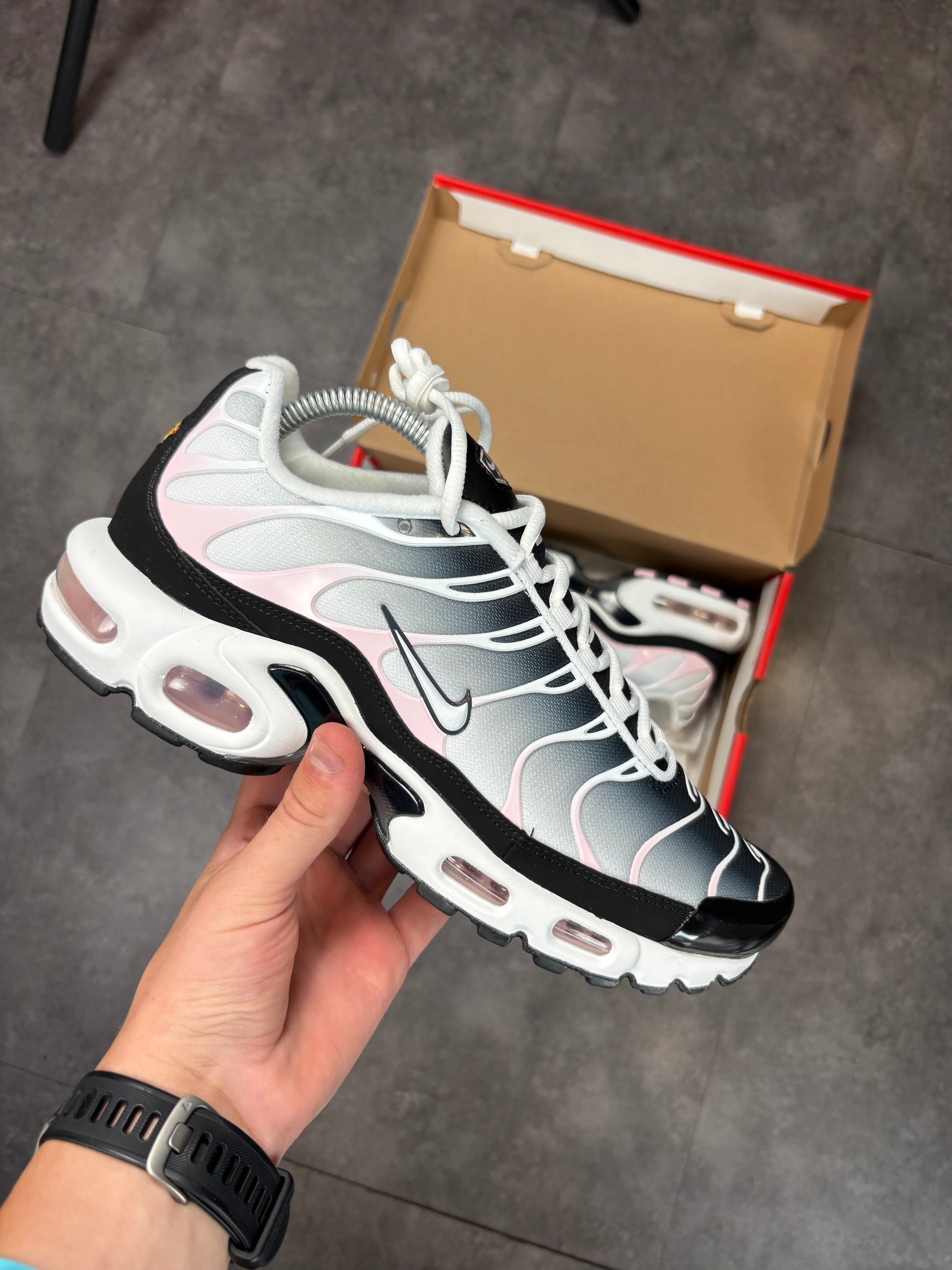 Nike TNS "pink foam"