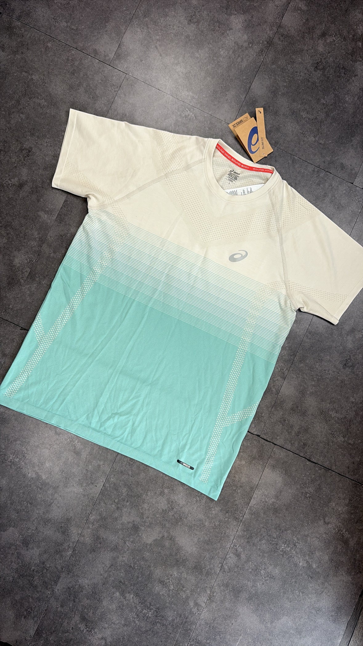 ASICS t shirt "Aqua/cream"