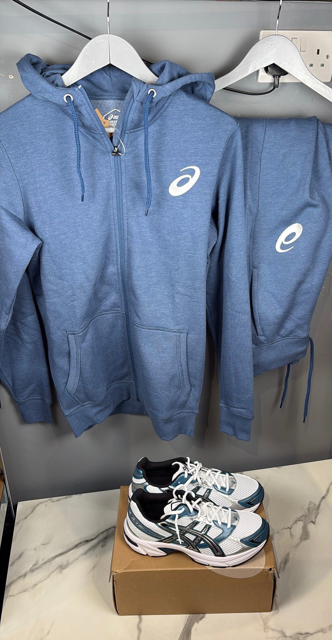 Mens steel asics fleece set