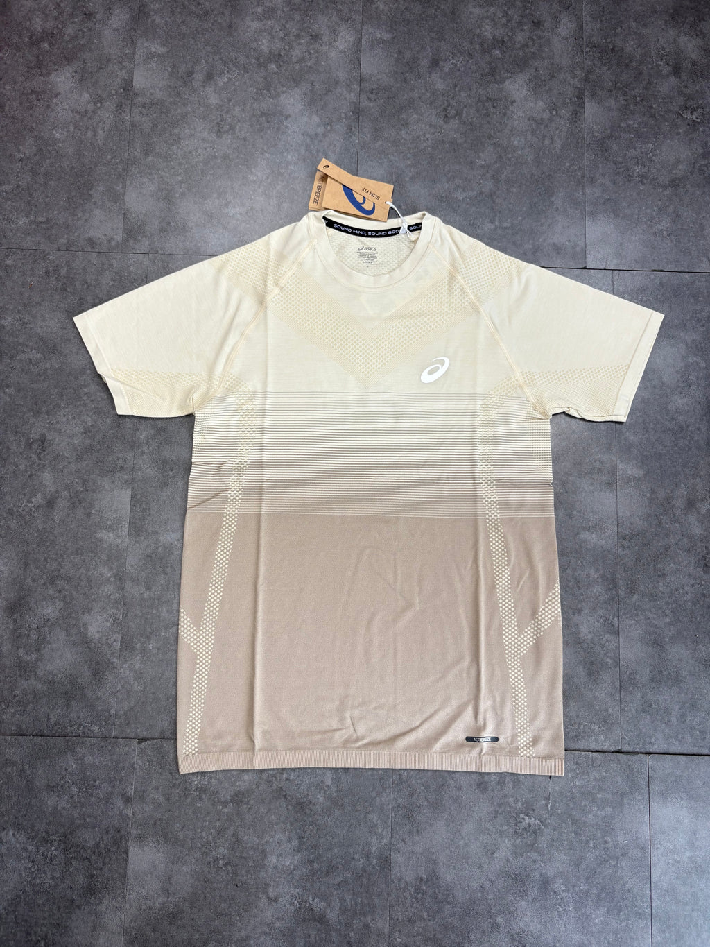 ASICS seamless t shirt "beige"