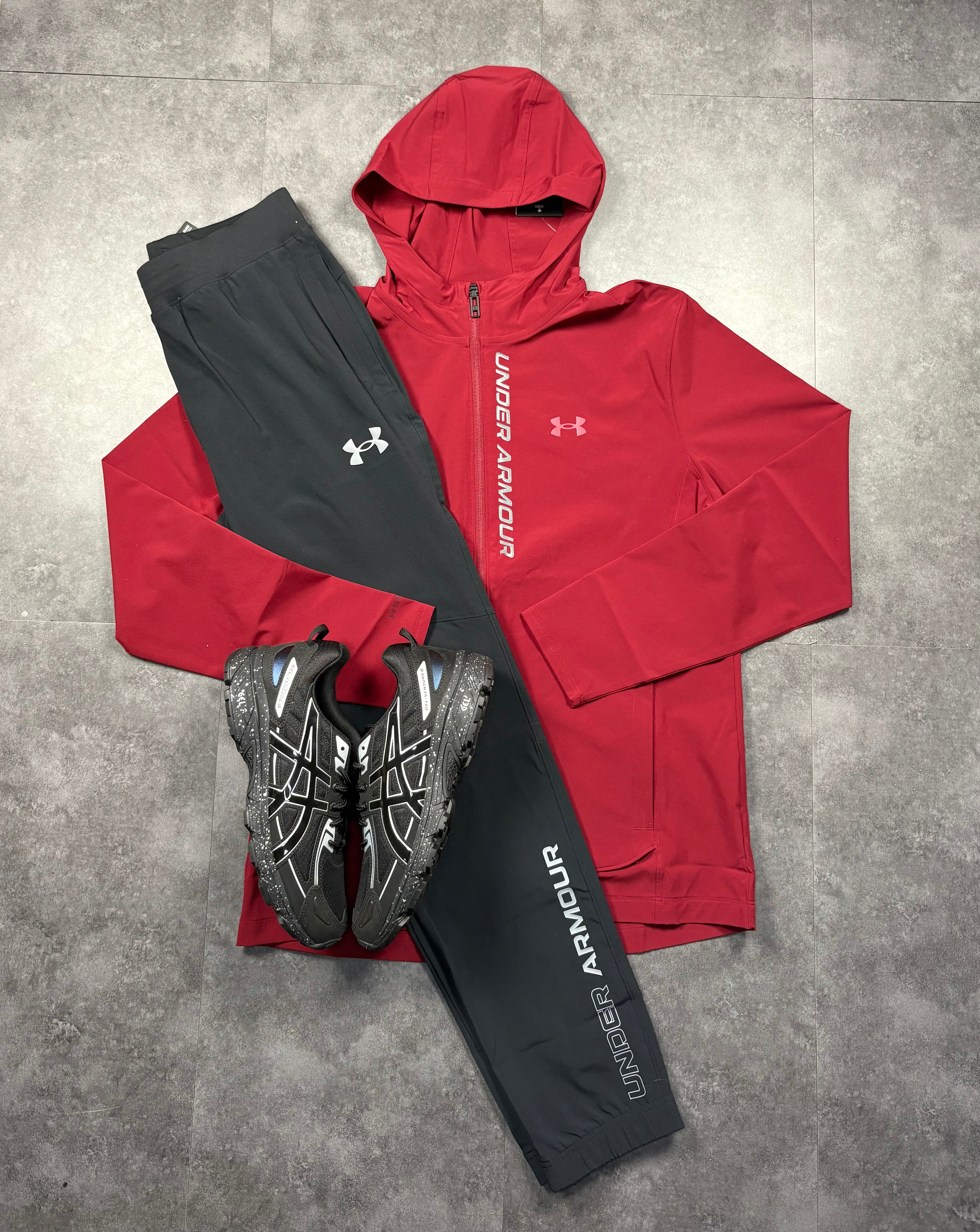 Under armour burnt red tracksuit