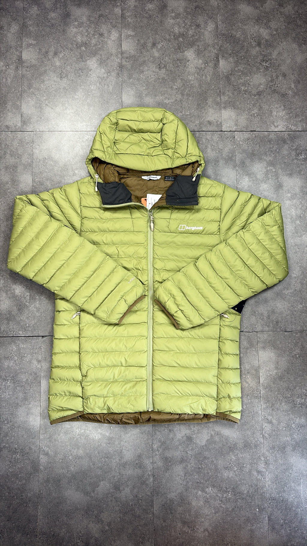 Berghaus puffer jacket "olive green"