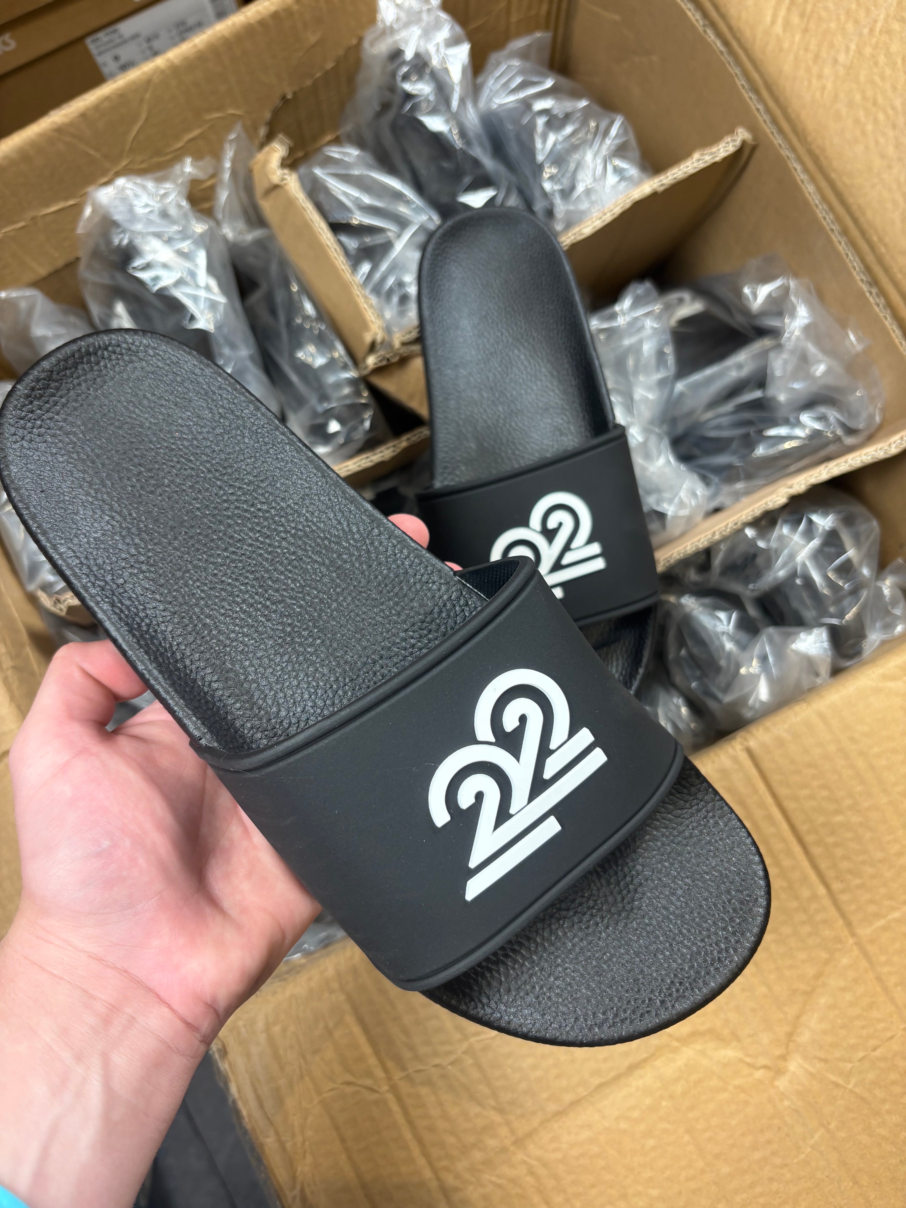 22Union sliders "Jet Black"