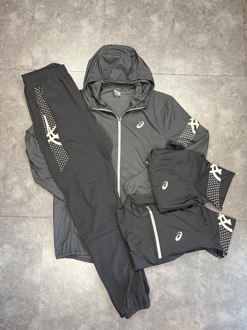 ASICS 4 piece tracksuit "black/cream