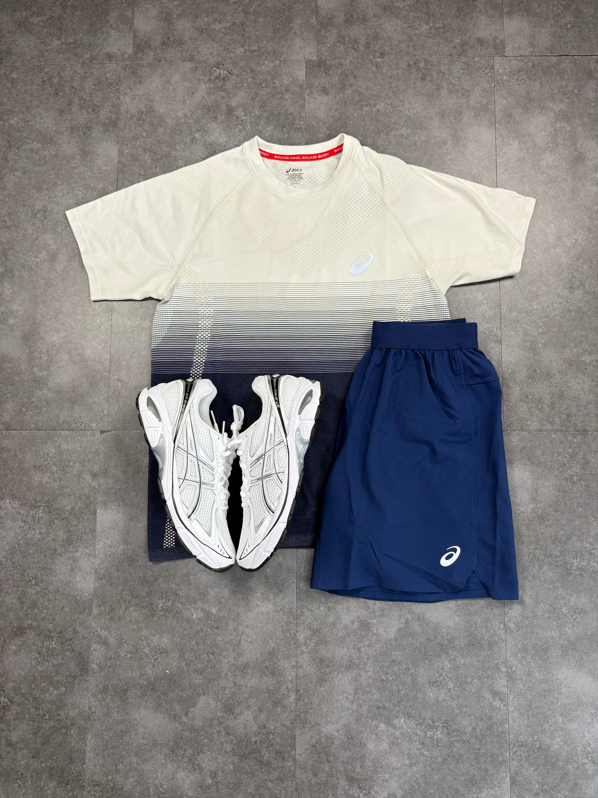 ASICS navy seamless set