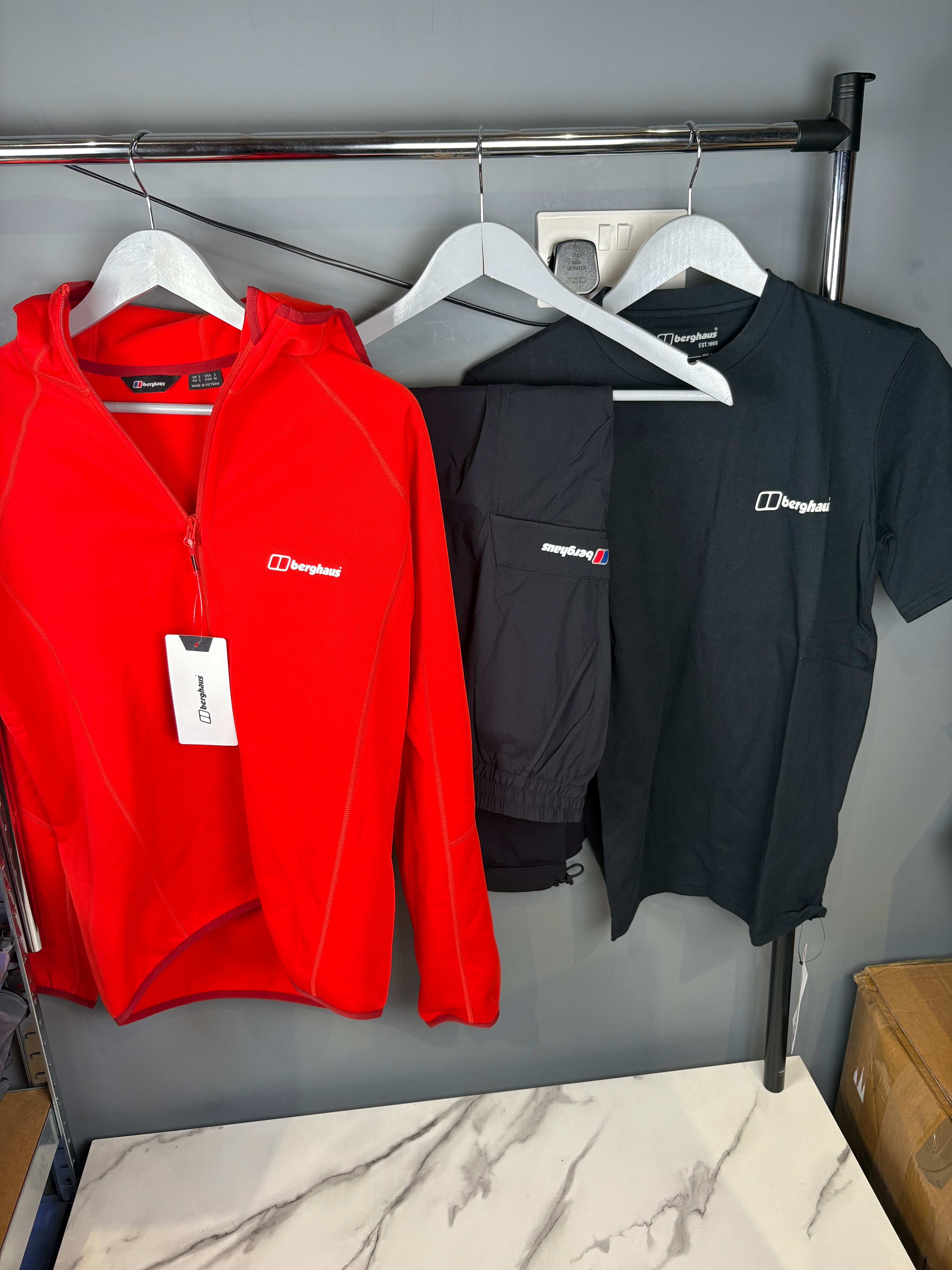 Mens red berghaus fleece set