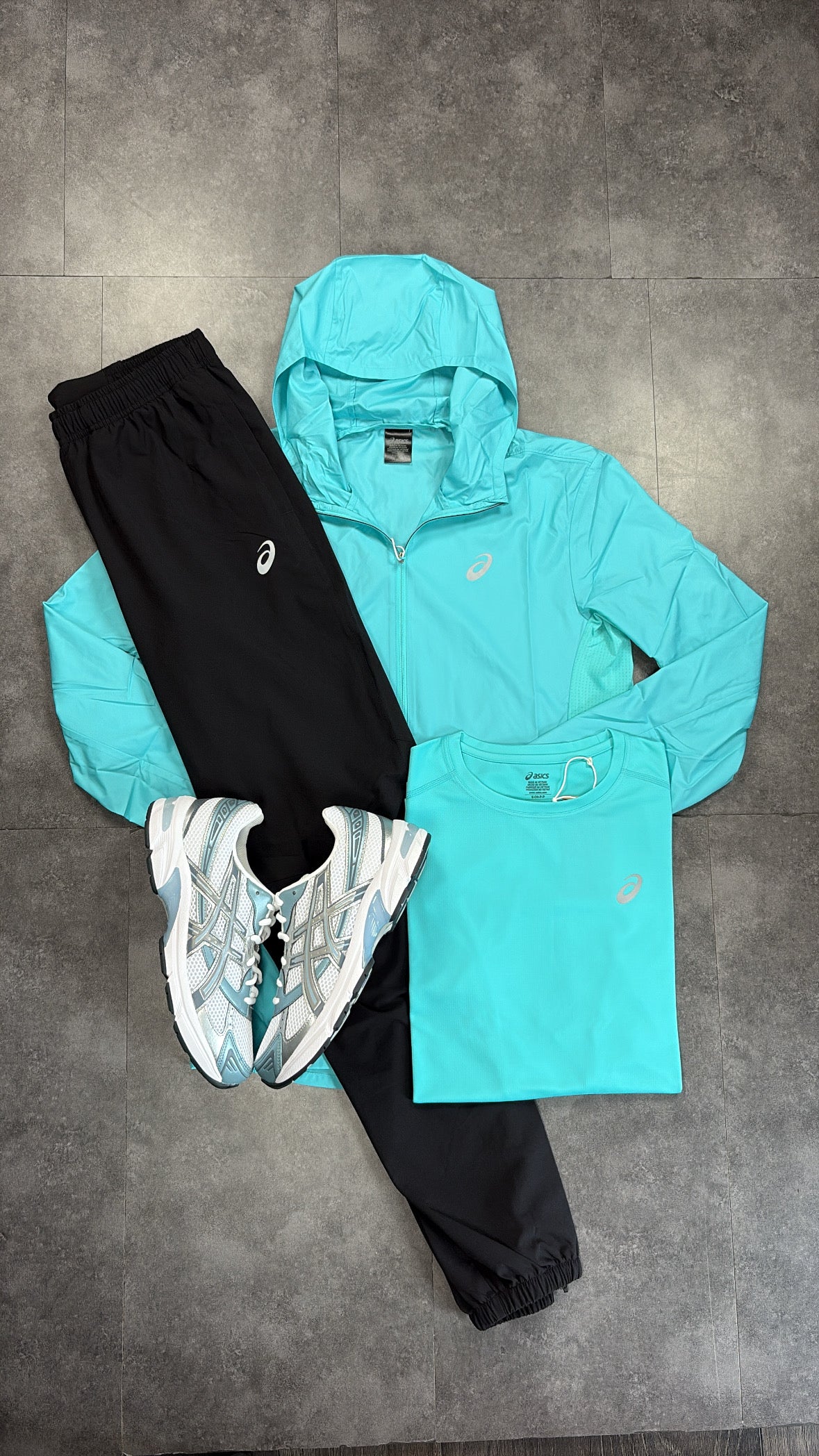 ASICS core tracksuit "energy aqua/black"