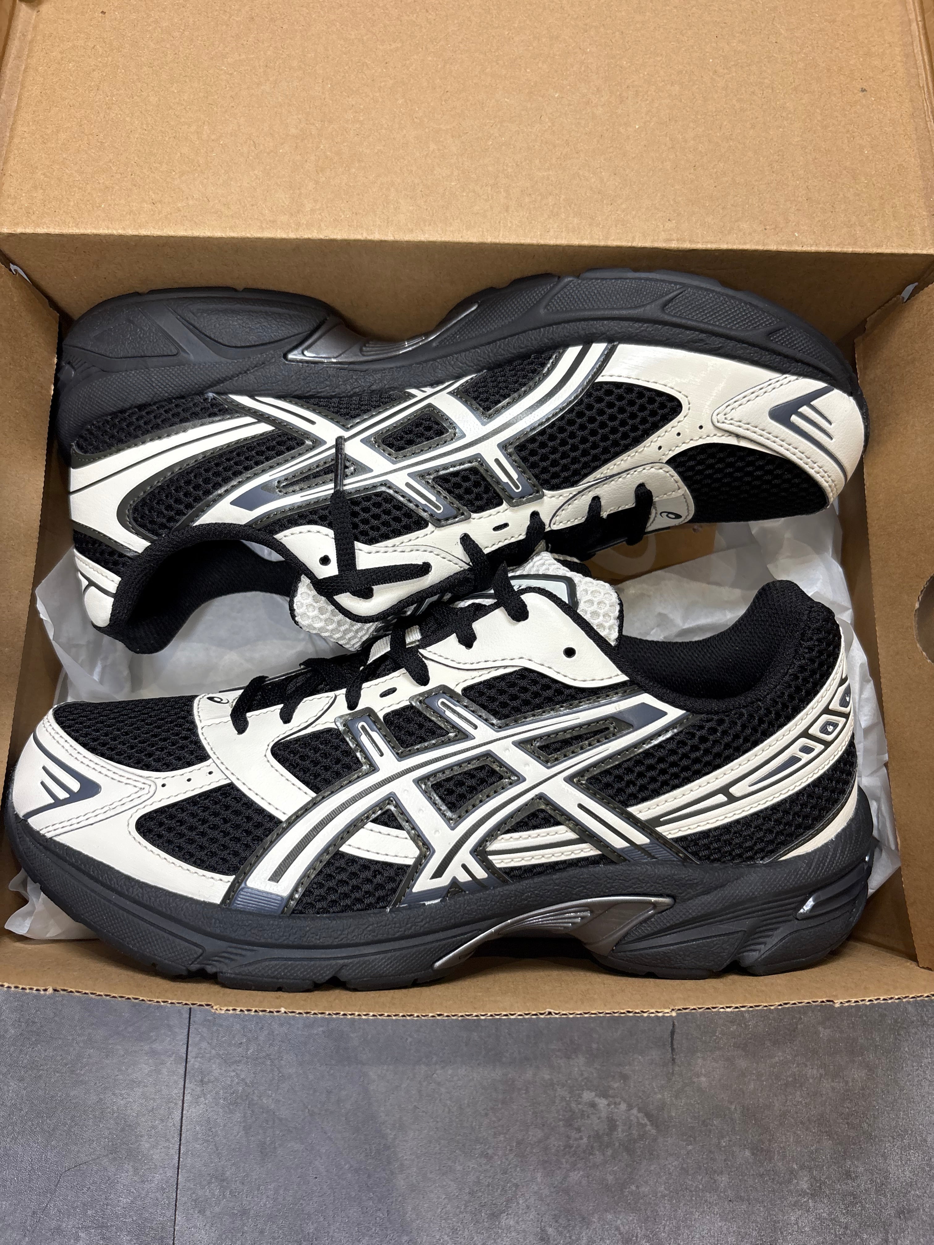 ASICS gel 1130 "Cream/Black