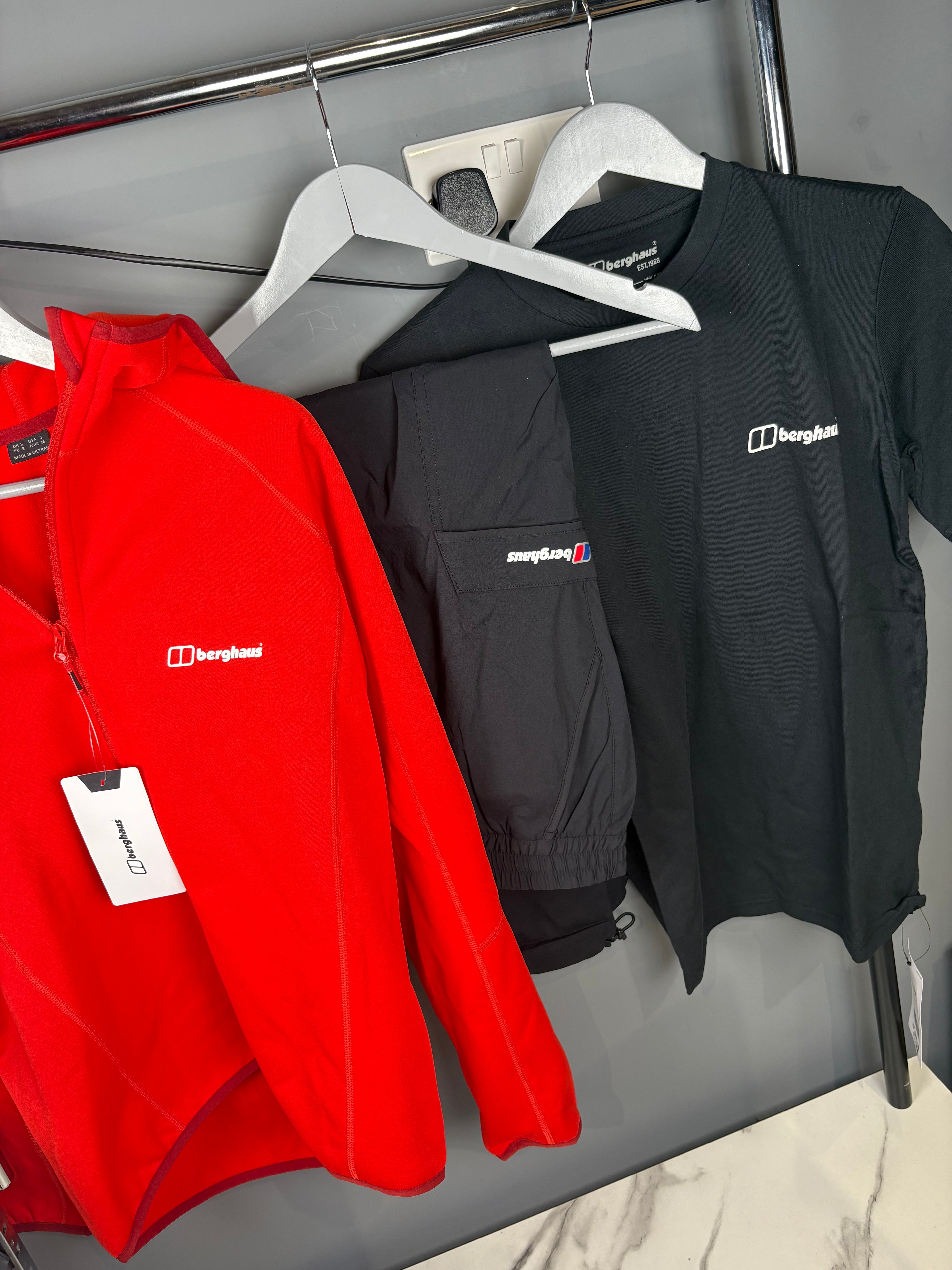 Mens red berghaus fleece set