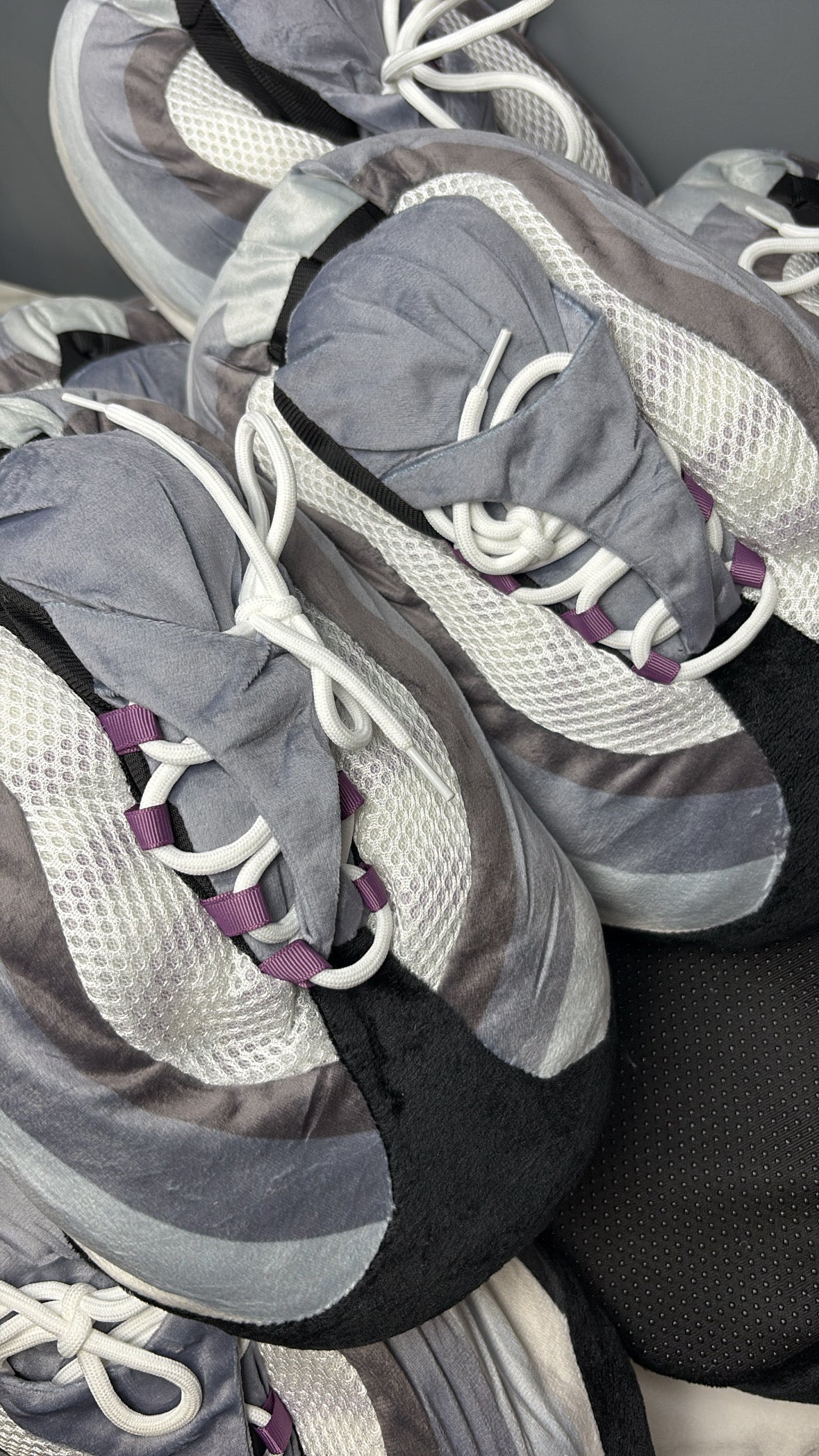 Grape 95s slippers