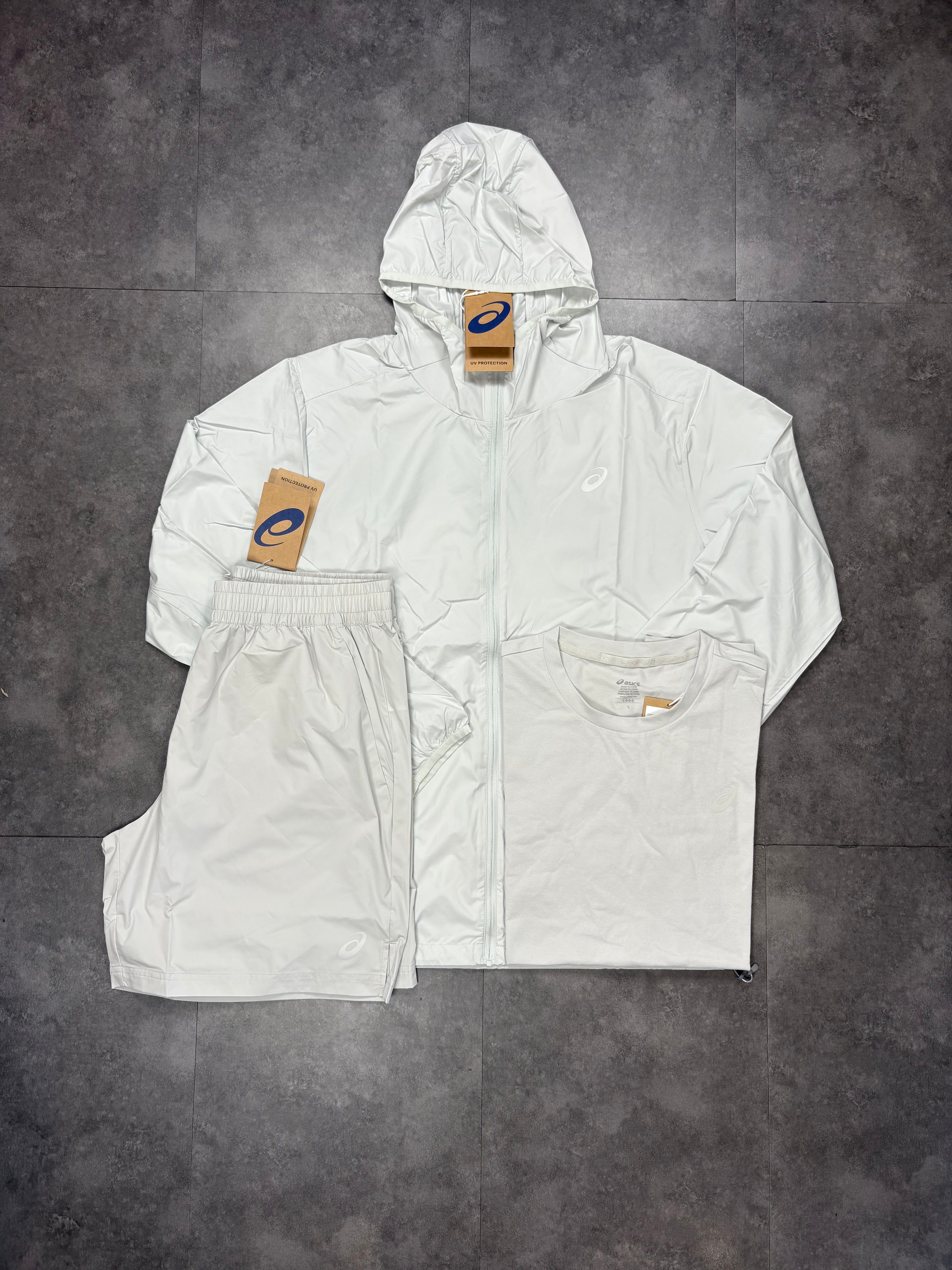 ASICS short set "cream"