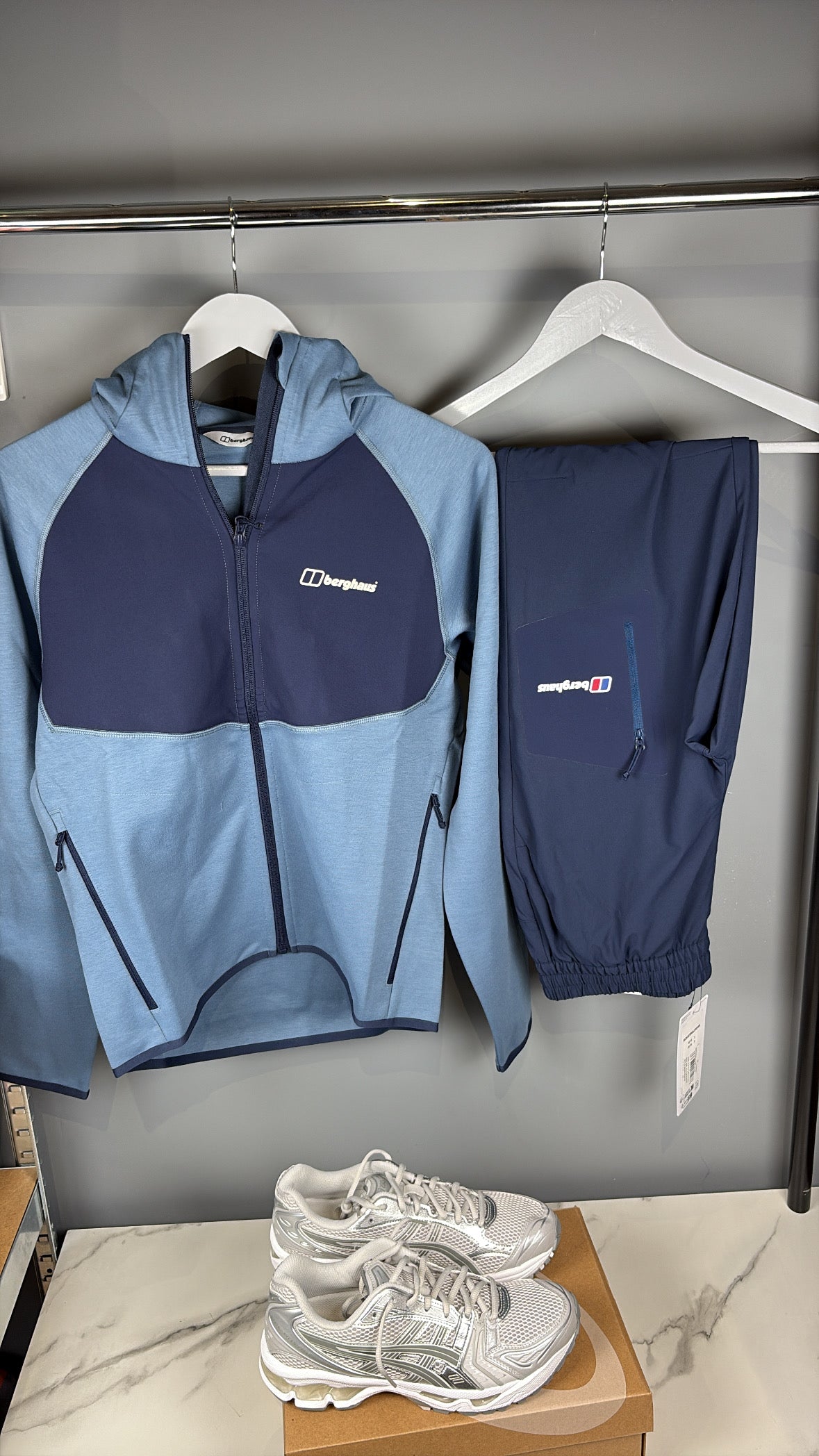 Blue and navy berghaus fleece set