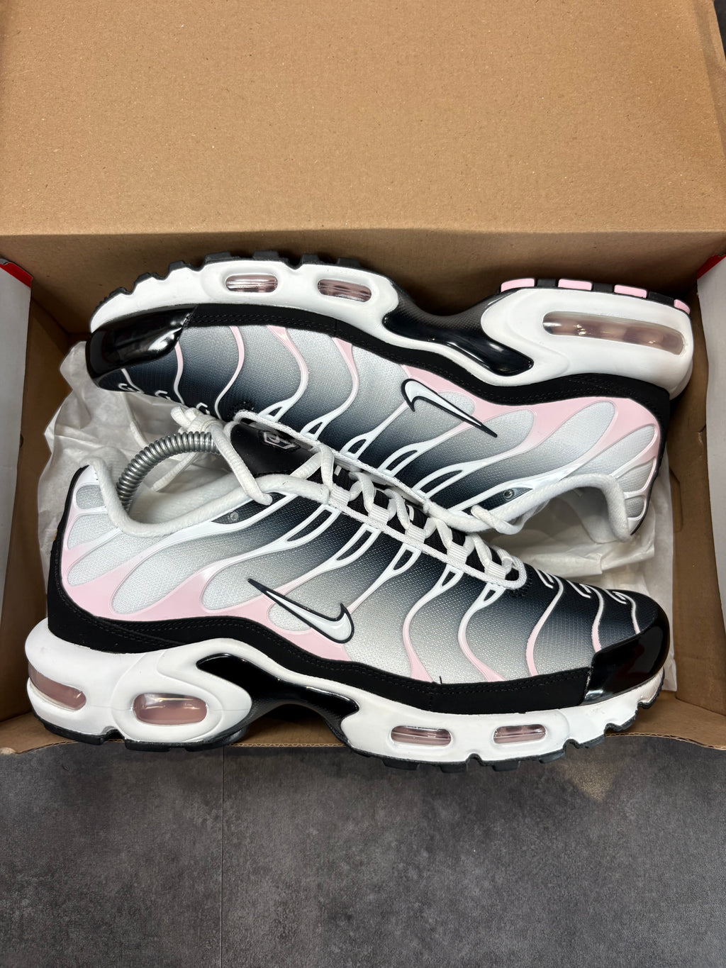 Nike TNS "pink foam"