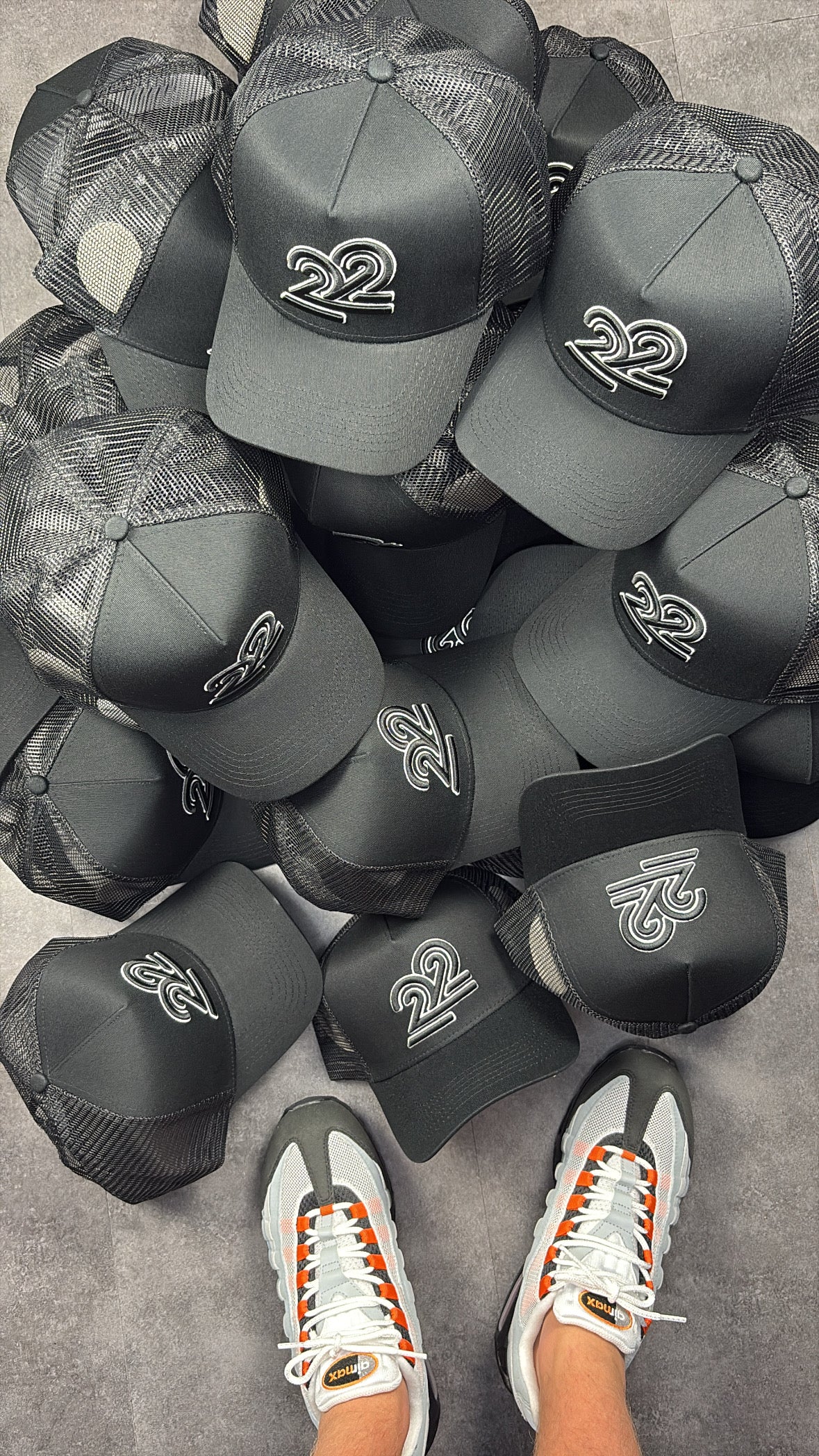 Black and white 22Union Trucker cap