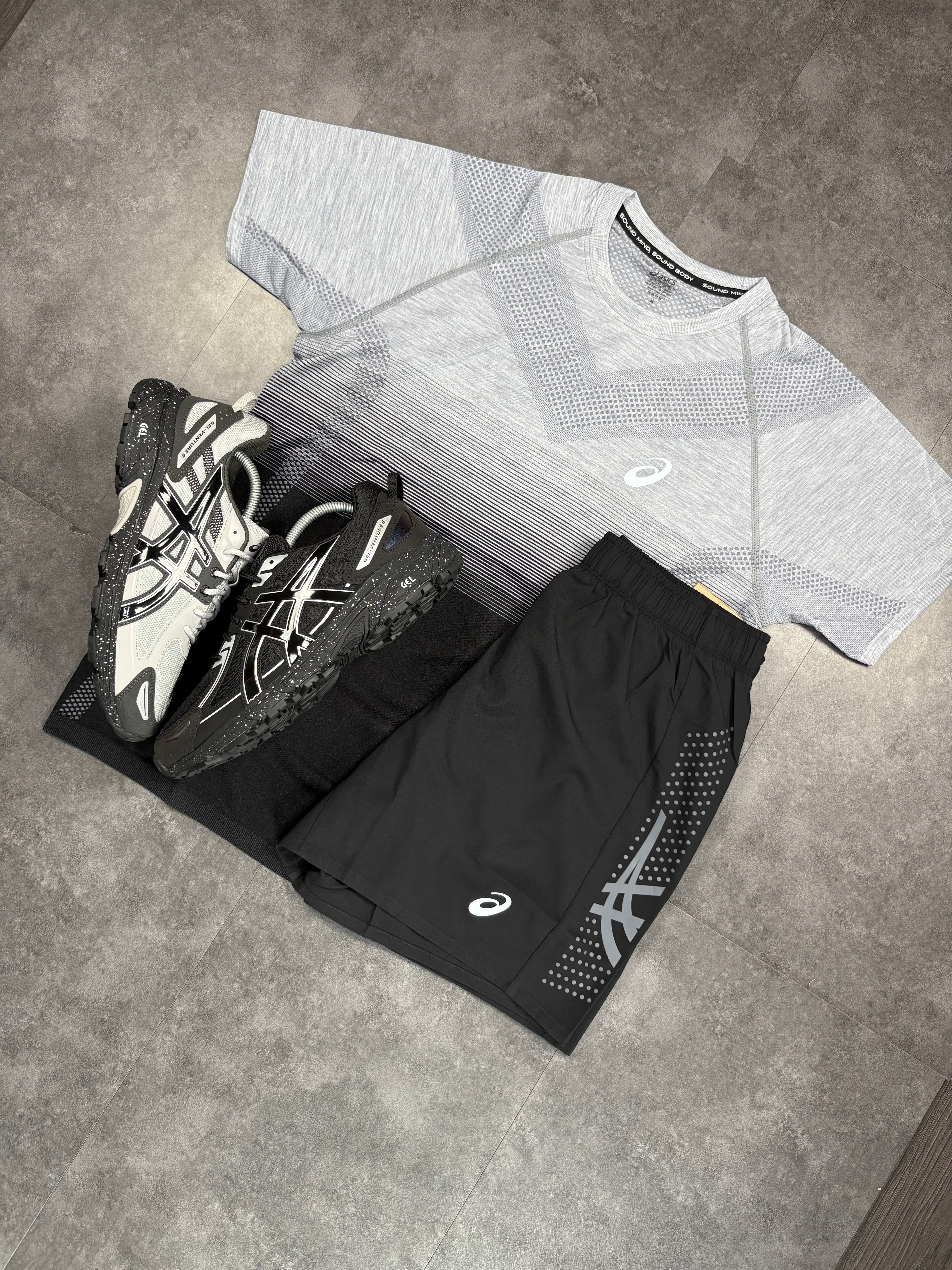 Mens asics twinset