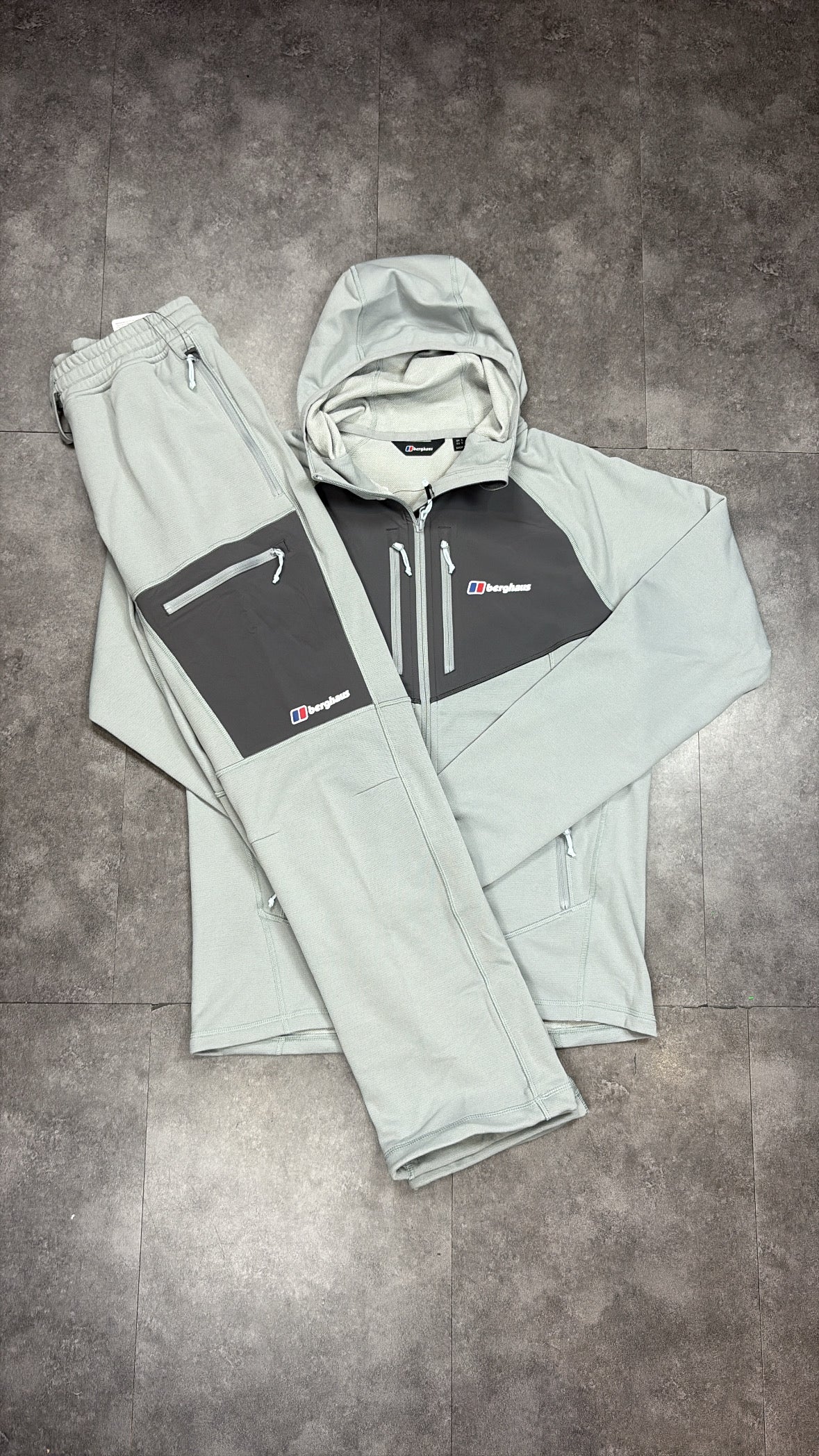 Berghaus pavey tracksuit "grey/light grey"