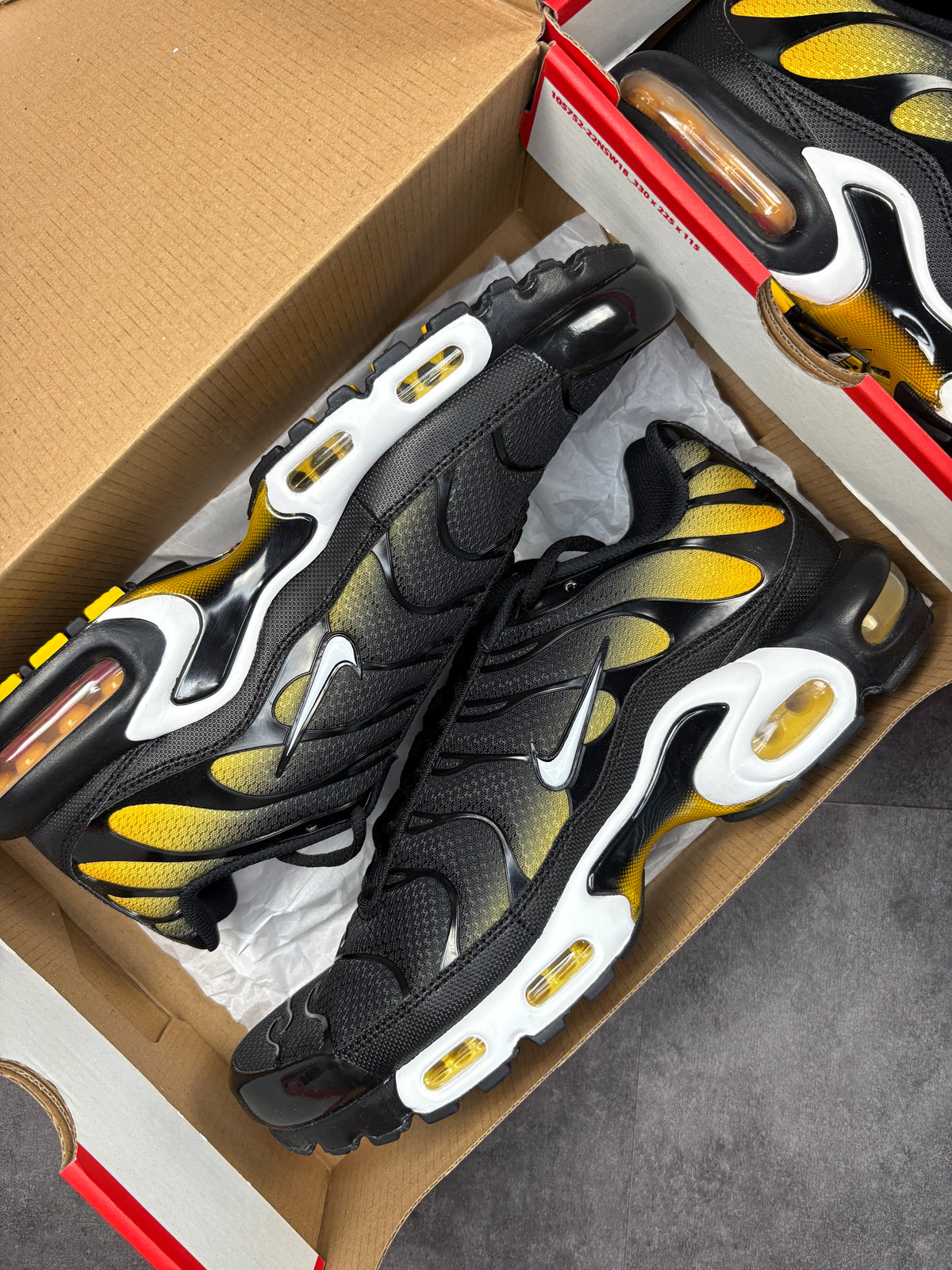 Nike TNS trainer "Opti Yellow"